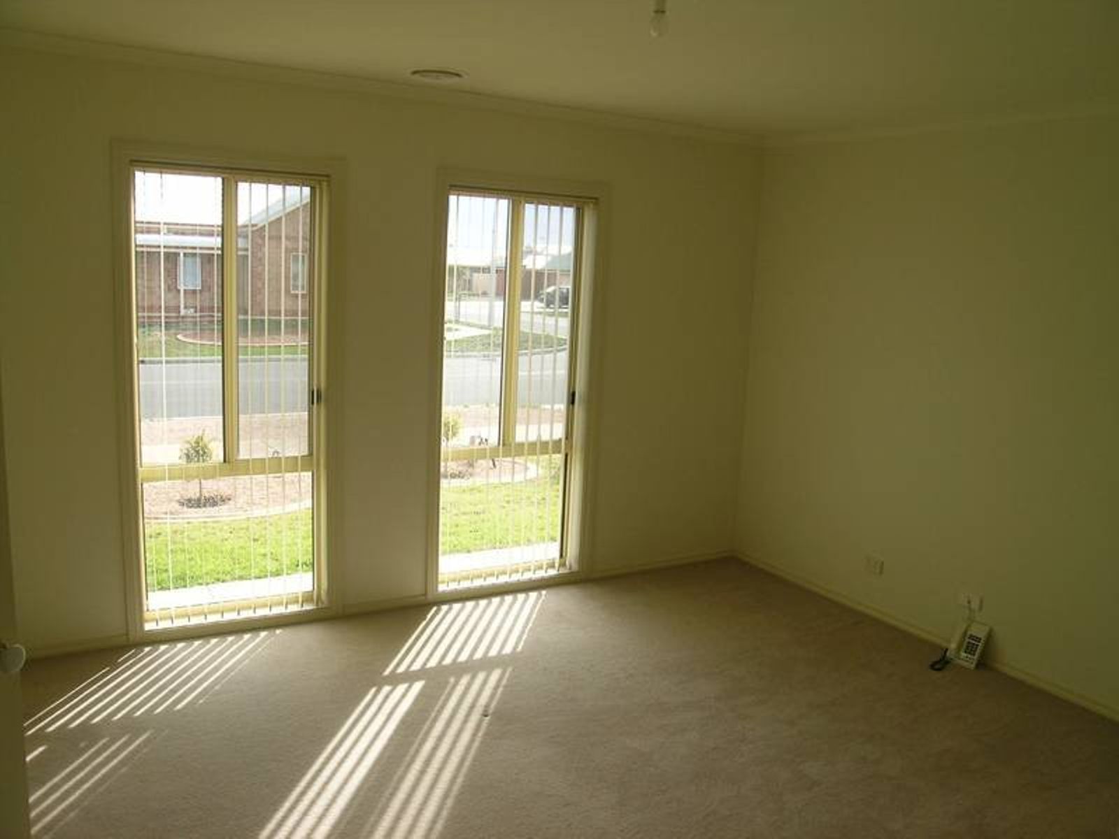 16 James Cook Drive, Mildura - Thumbnail 3