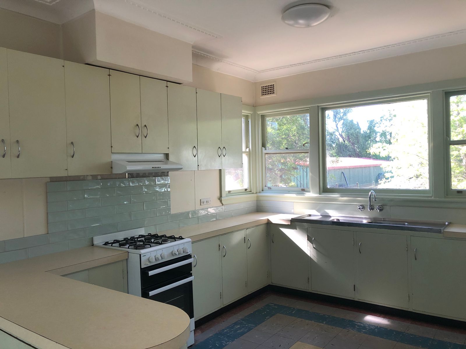 53 Mann Street, Armidale NSW 2350, Armidale - Thumbnail 2