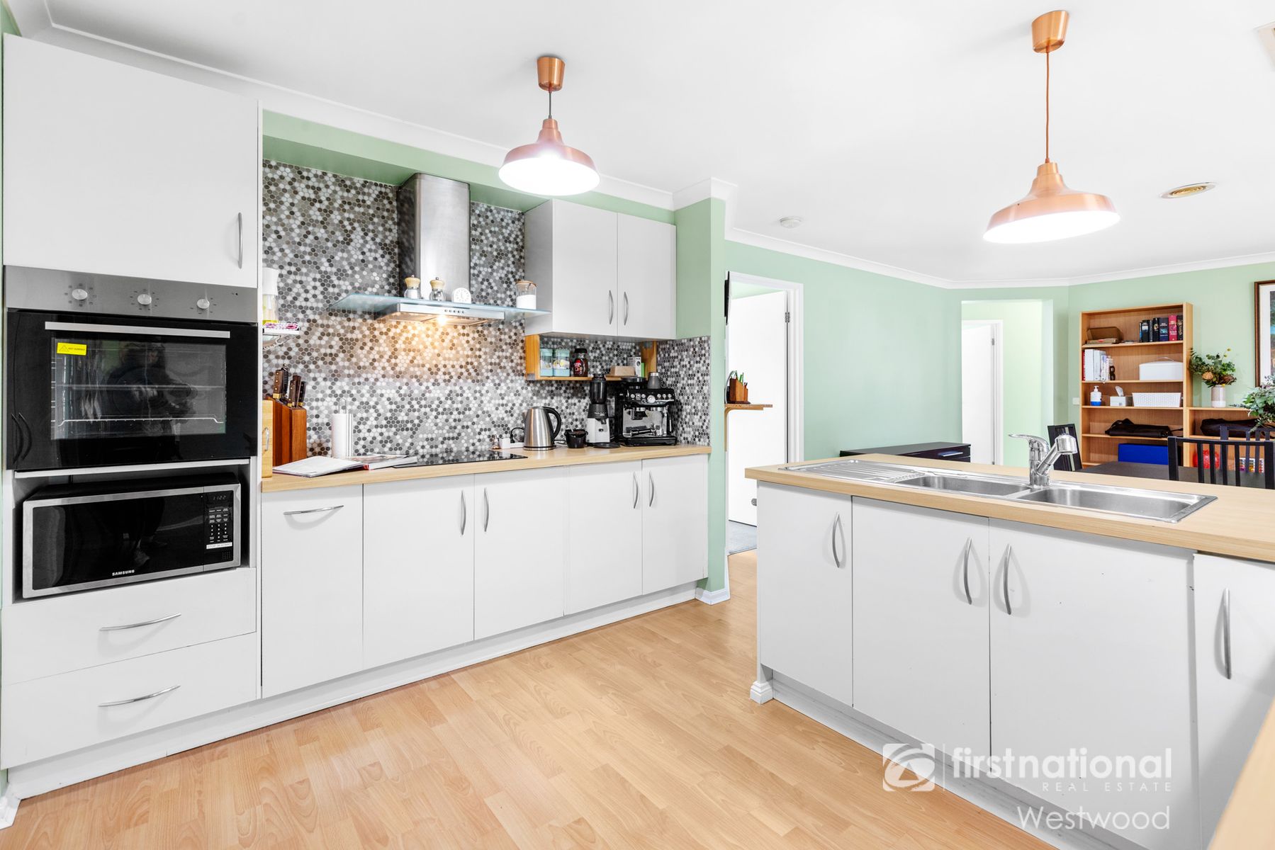 30 Orana Street, Wyndham Vale VIC 3024, Wyndham Vale - Thumbnail 2
