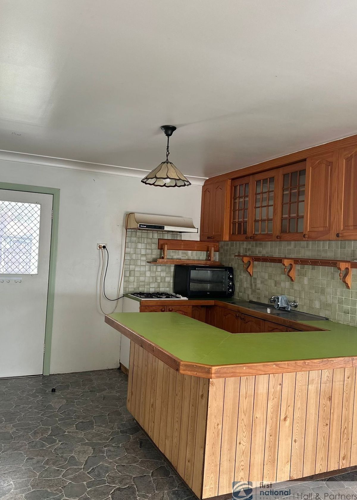 43 Henry Street, Pakenham VIC 3810, Pakenham - Thumbnail 3