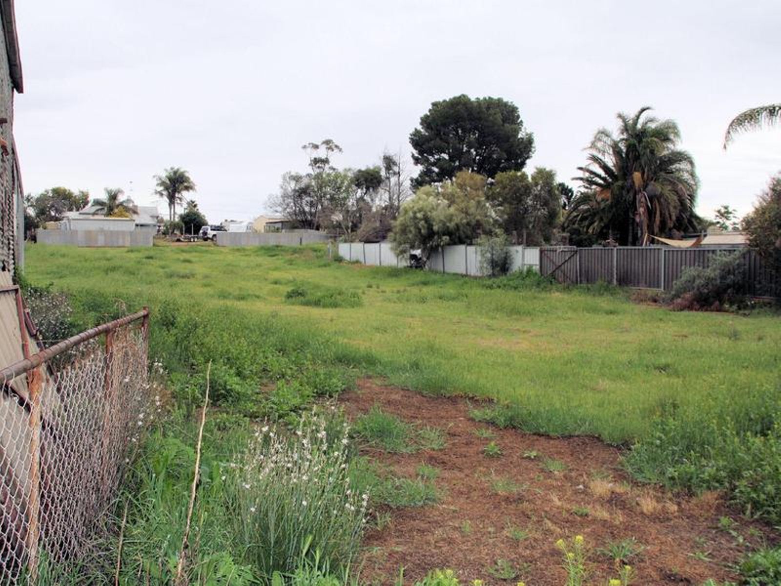 10-12 Hughes Street, Ouyen - Thumbnail 4