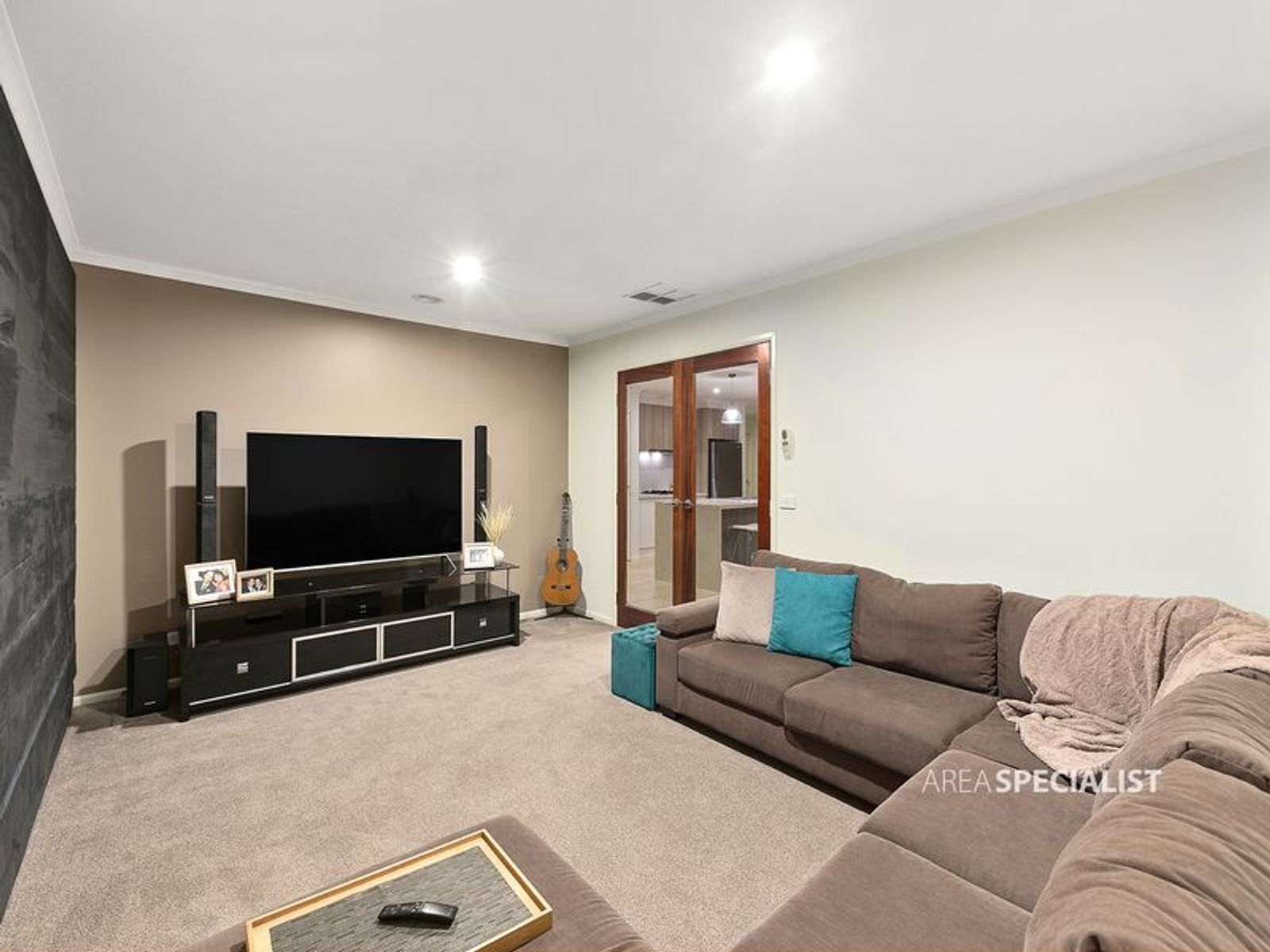 17 Ebony Street, Cranbourne, VIC 3977, Cranbourne - Thumbnail 4