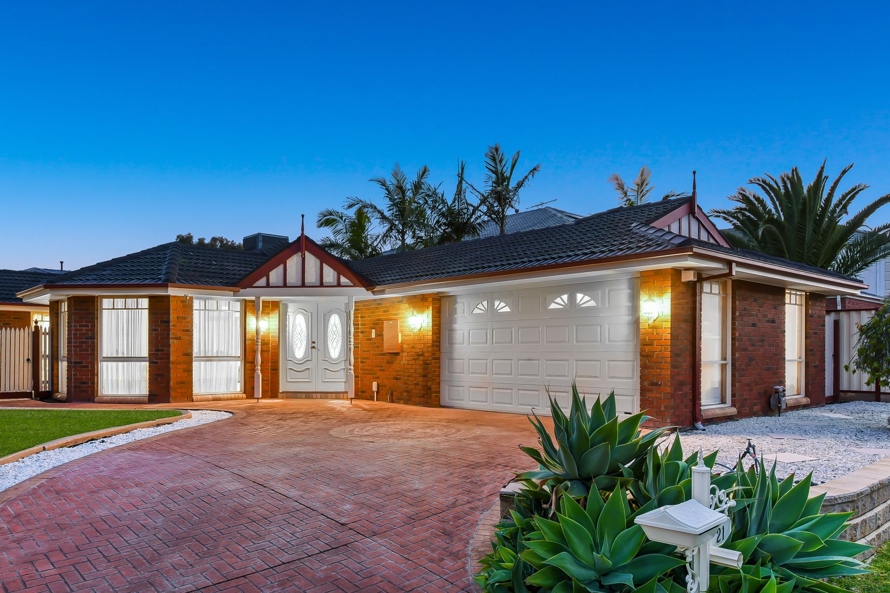 21 Arrino Crescent, Hallam, VIC 3803, Hallam - Thumbnail 2