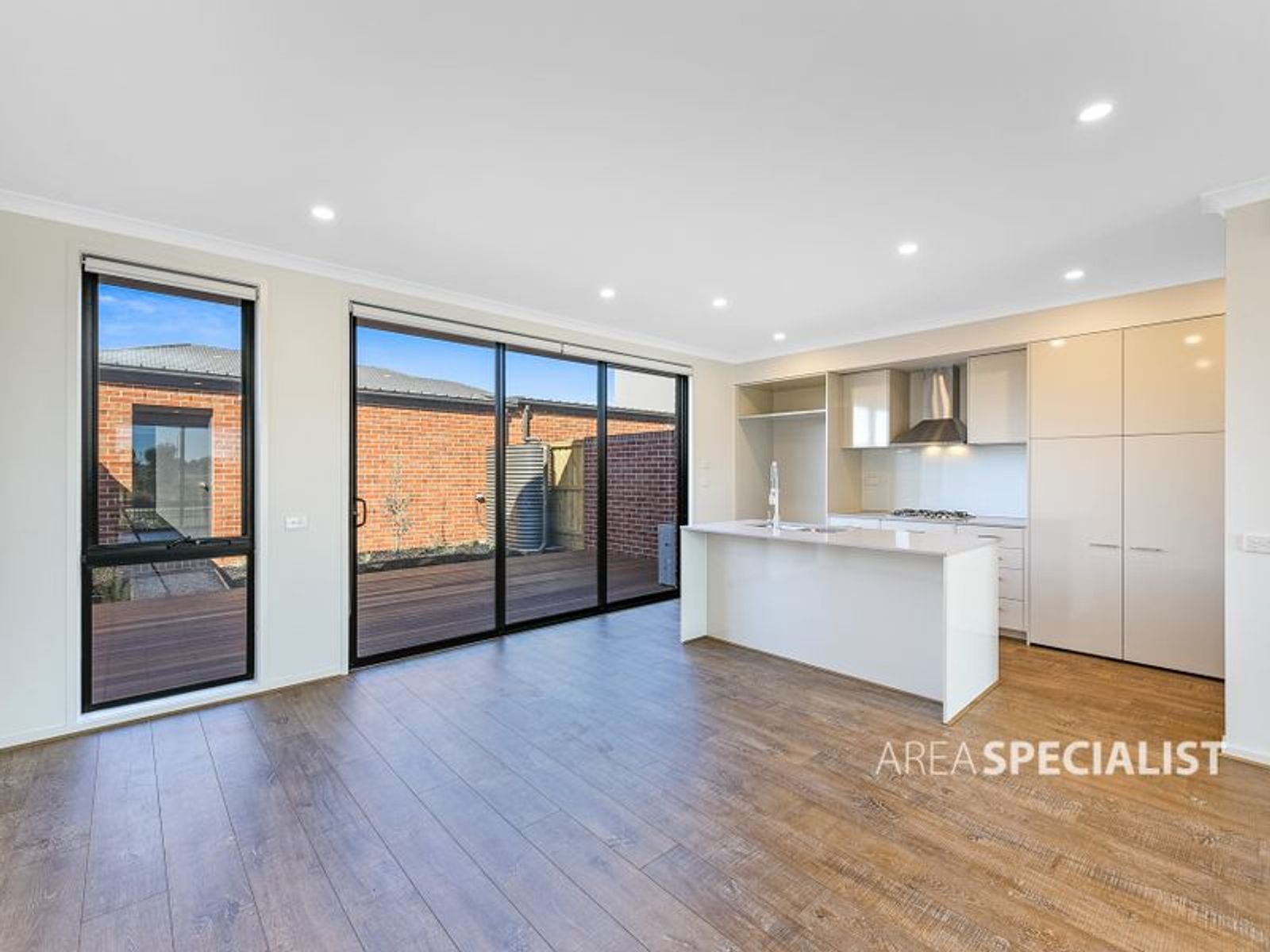 18 Parkdale Drive, Lyndhurst, VIC 3975, Lyndhurst - Thumbnail 7