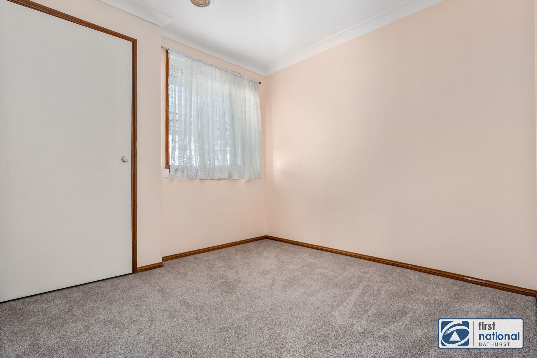 20 Wentworth Drive, Bathurst NSW 2795, Bathurst - Thumbnail 6
