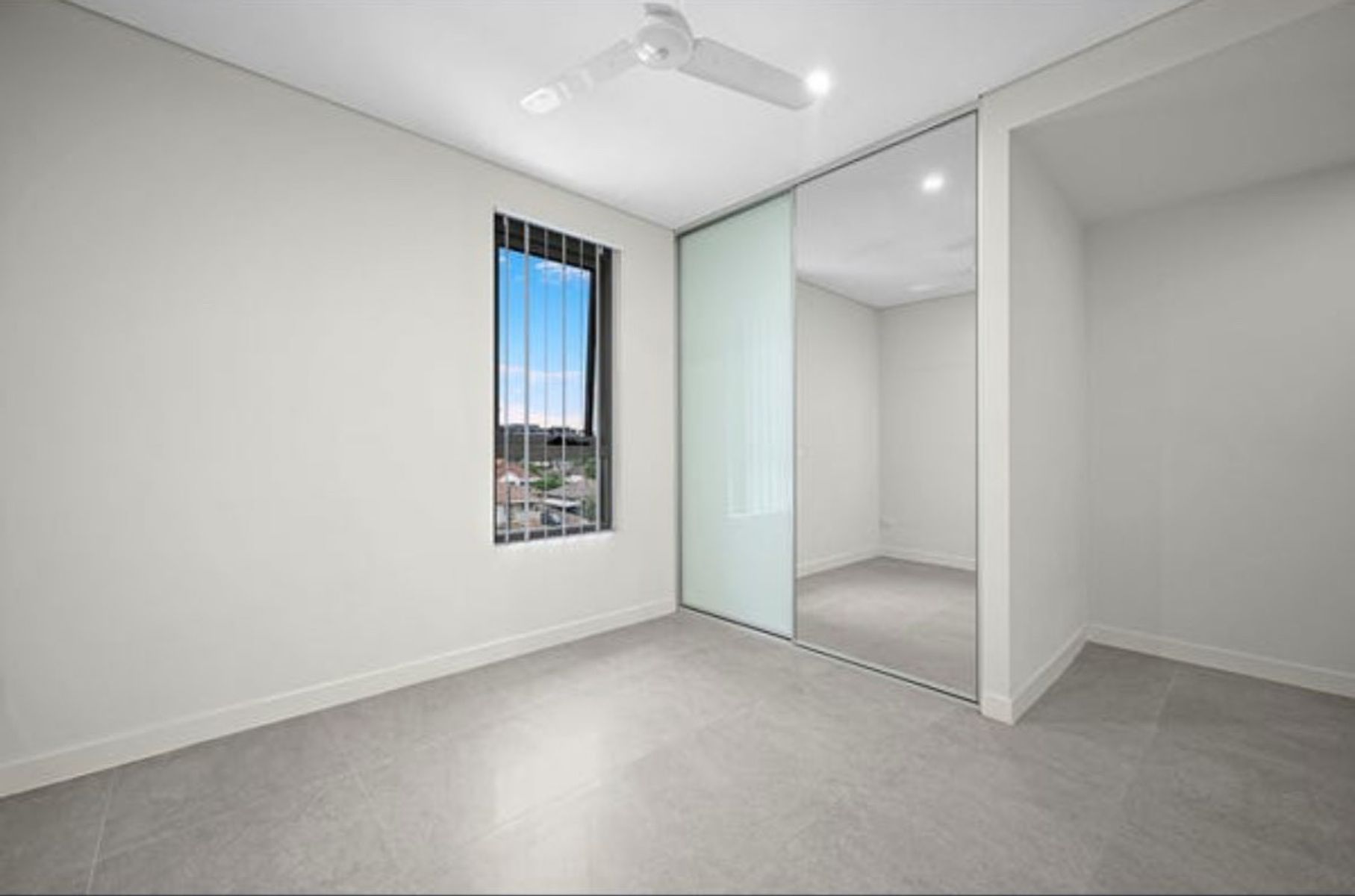 Lightbox Image