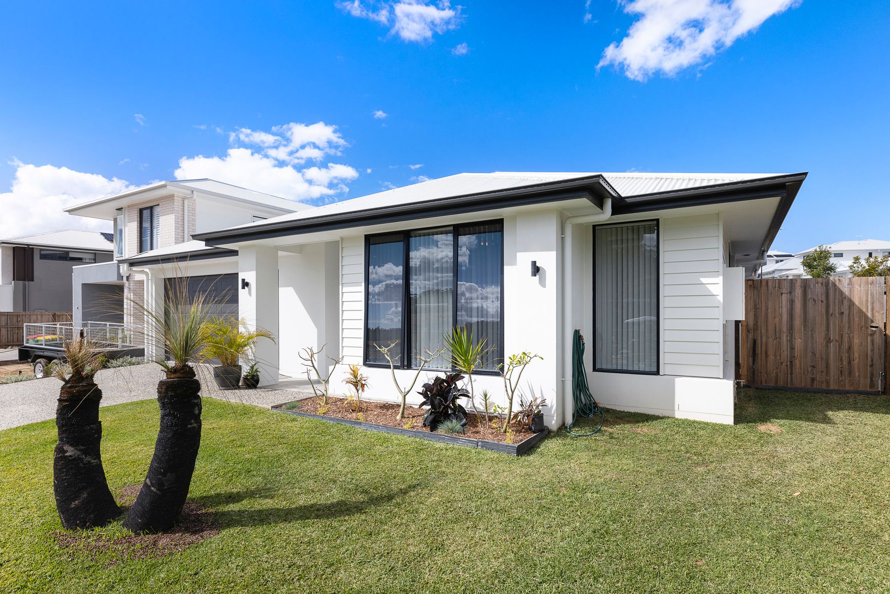 65 Mountain Ash Way, Redland Bay, QLD 4165, Redland Bay - Thumbnail 2