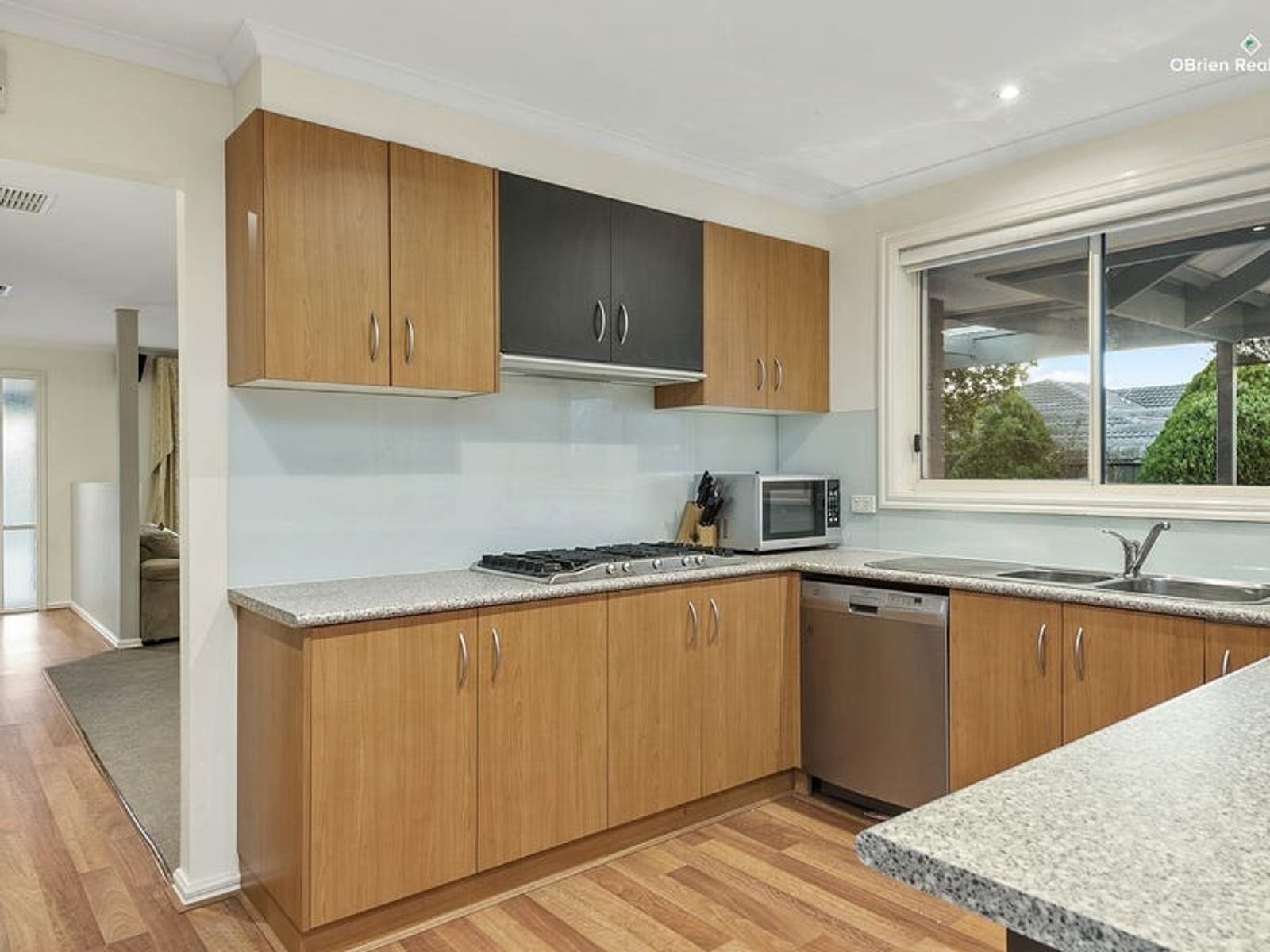 16 Tomasetti Crescent, Narre Warren, VIC 3805, Narre Warren - Thumbnail 3