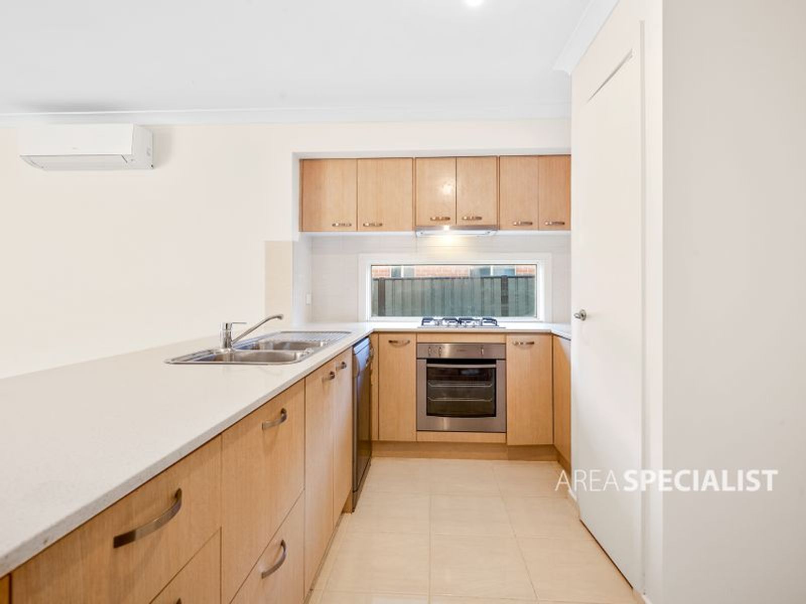 2/71 Somerville Road, Hampton Park, VIC 3976, Hampton Park - Thumbnail 5