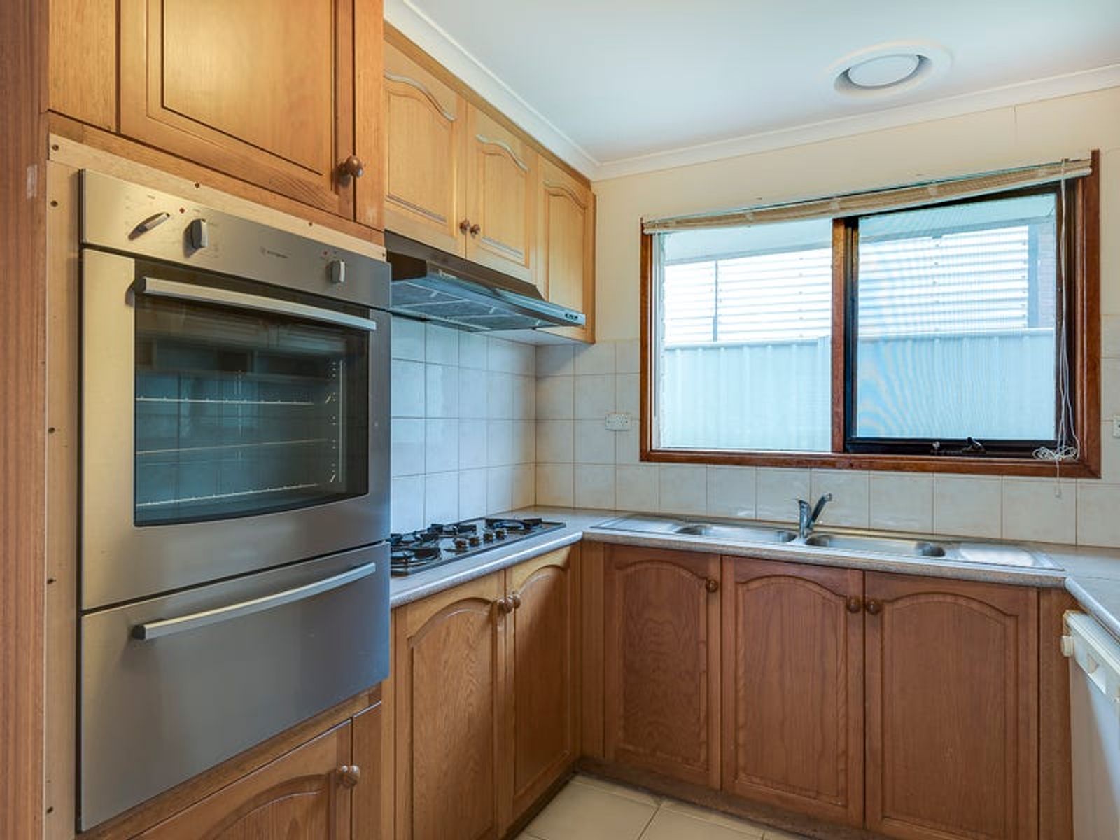 12 Nyora Close, Endeavour Hills, VIC 3802, Endeavour Hills - Thumbnail 3