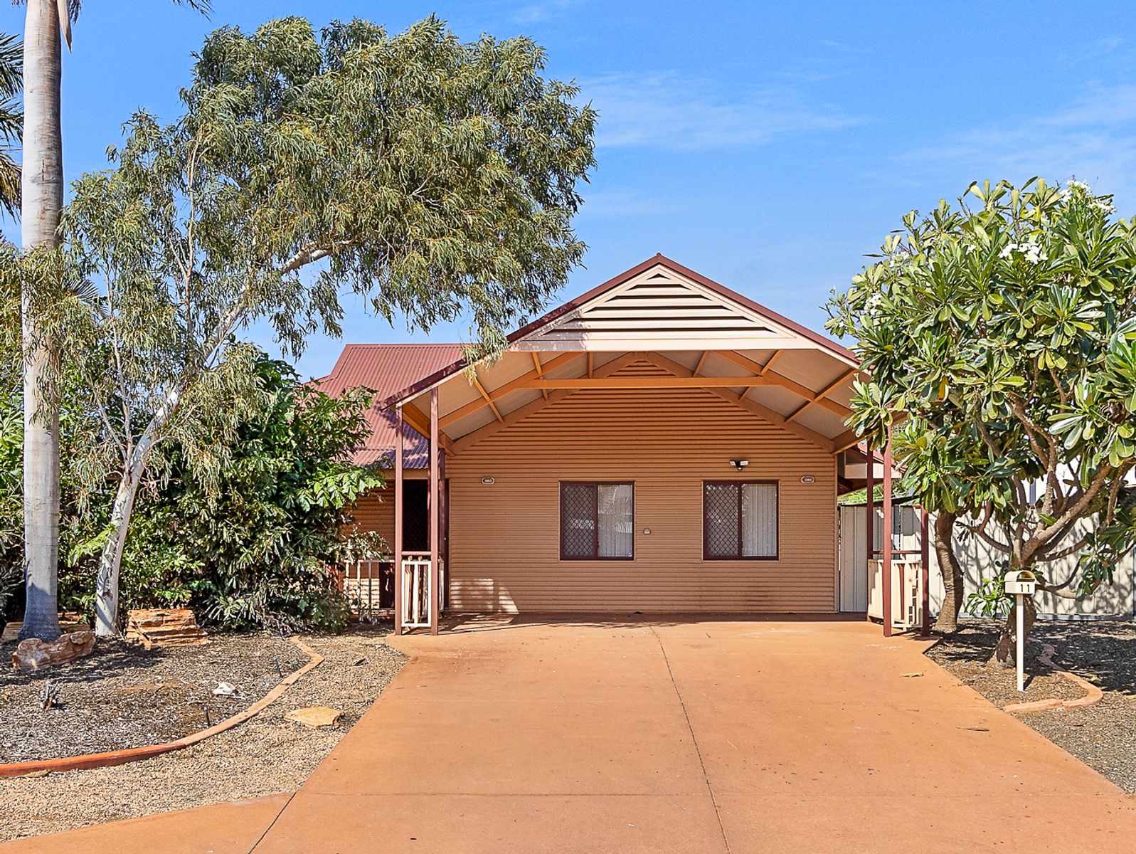 11 Buchanan Circuit, Baynton WA 6714