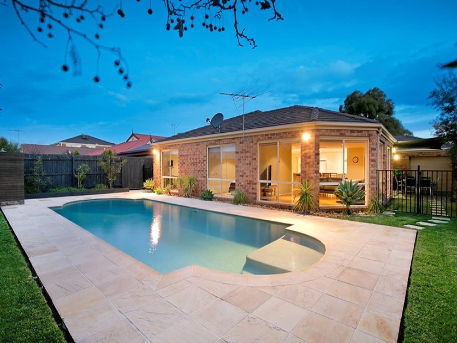 39 Winners Circle, Aspendale Gardens, VIC 3195, Aspendale Gardens - Thumbnail 2