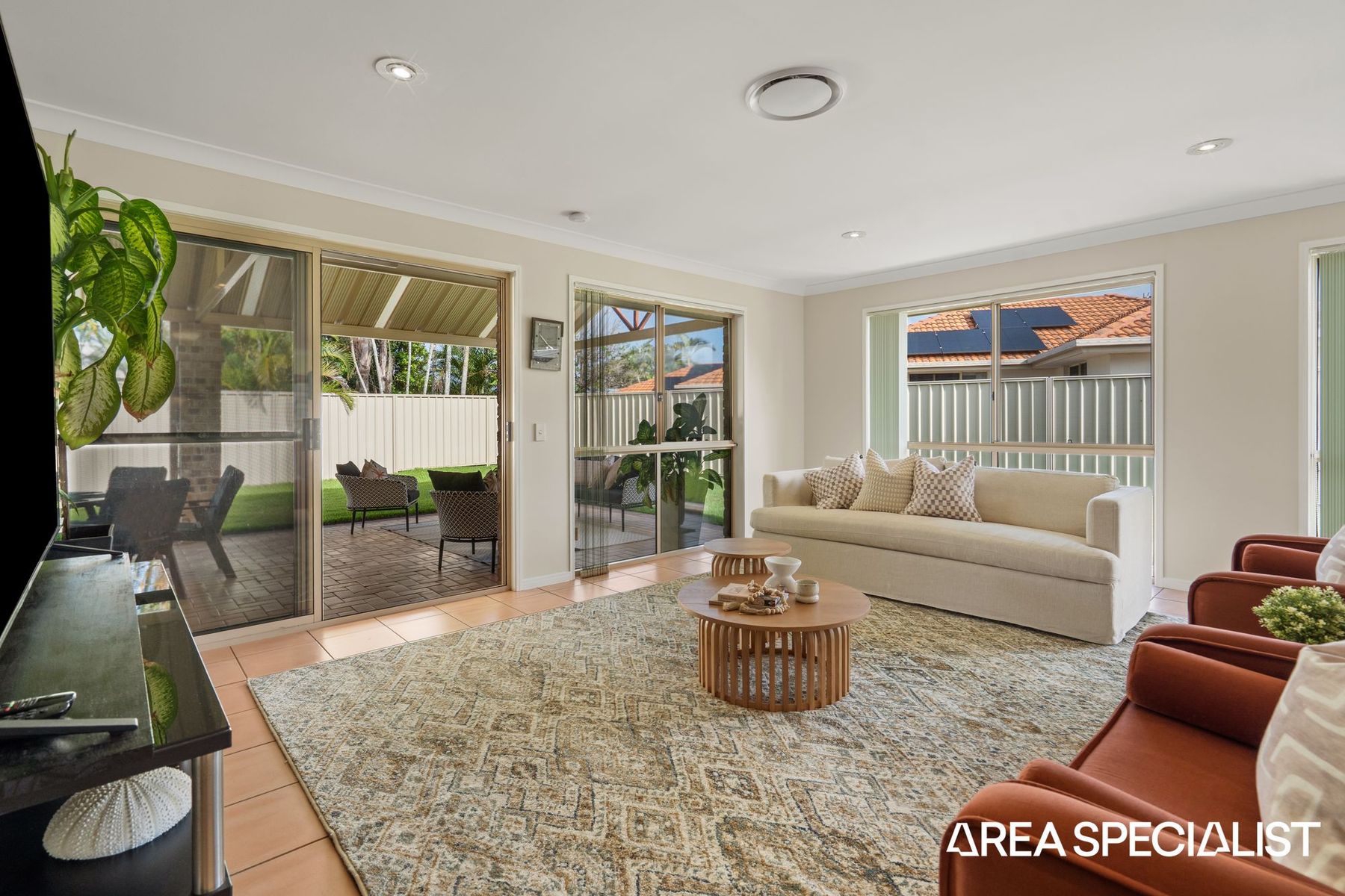 22 Westlake Court, Helensvale, QLD 4212, Helensvale - Thumbnail 3