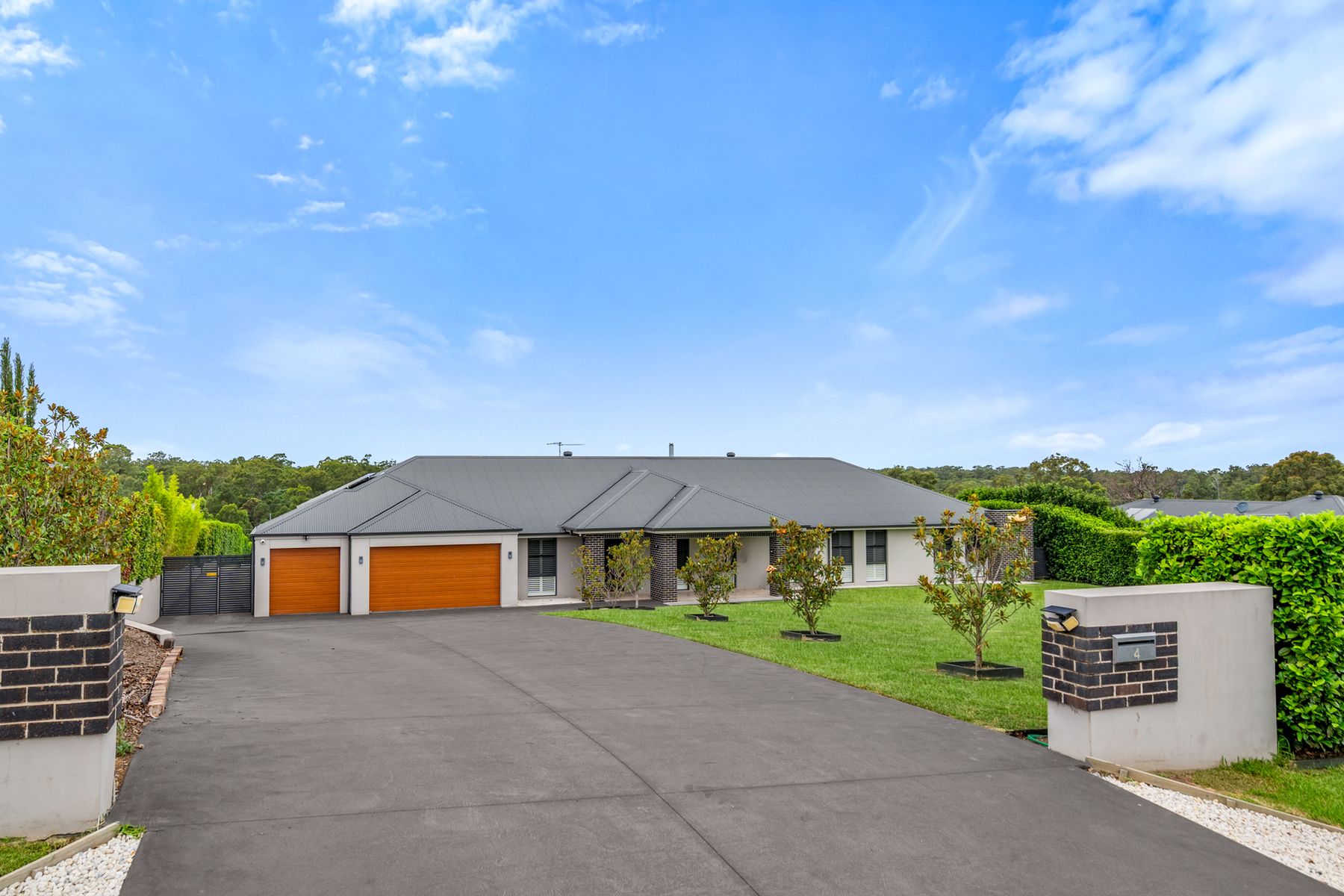 24 Ward Street, Middle Ridge QLD 4350, Middle Ridge - Thumbnail 2