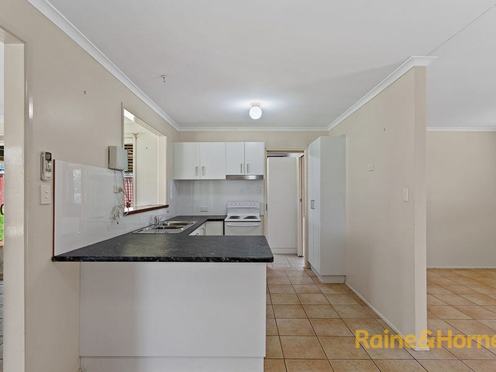 8 Riethmuller Street, Kearneys Spring QLD 4350, Kearneys Spring - Thumbnail 4