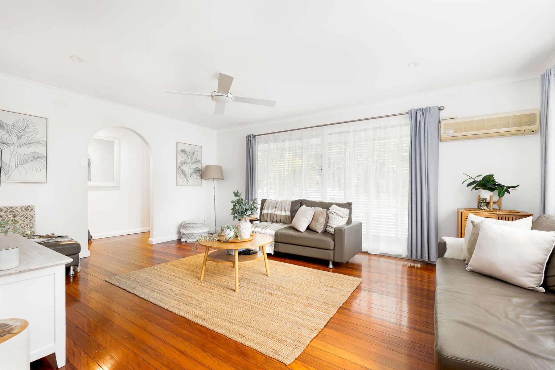 24 Dumbarton Drive, Kenmore QLD 4069, Kenmore - Thumbnail 7