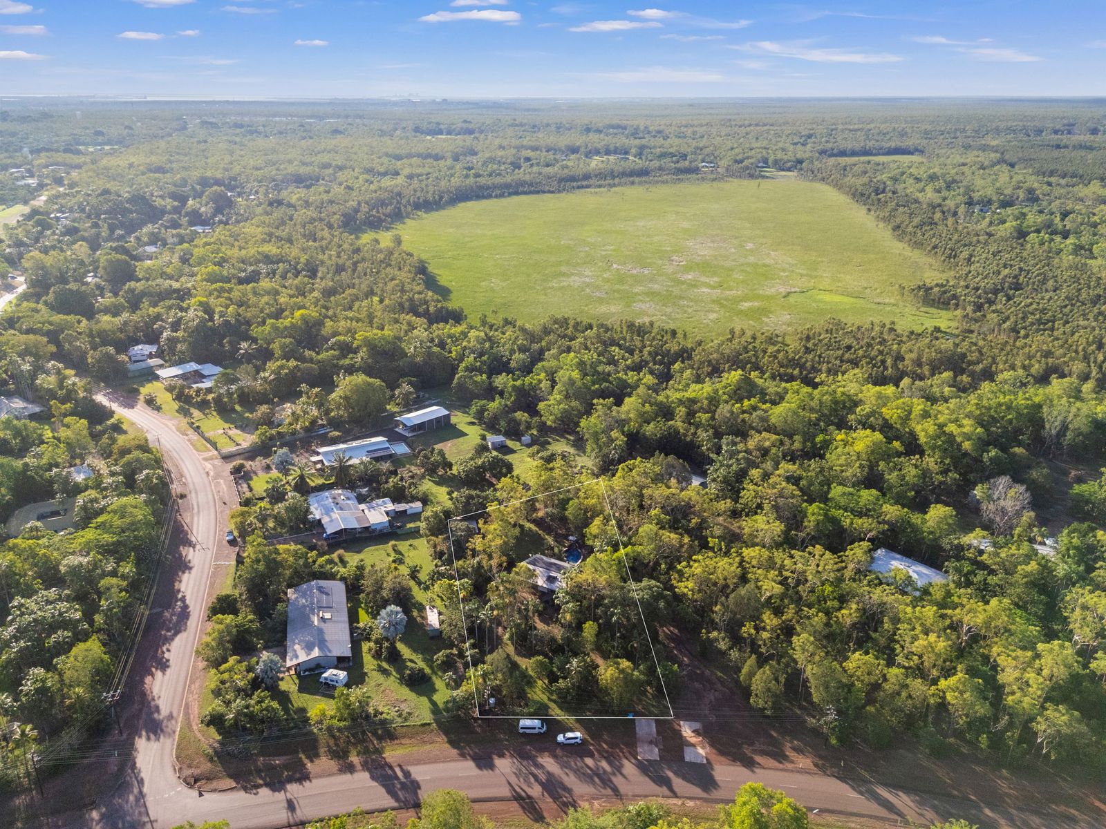 27 Currawong Drive, Howard Springs NT 0835, Howard Springs - Thumbnail 2