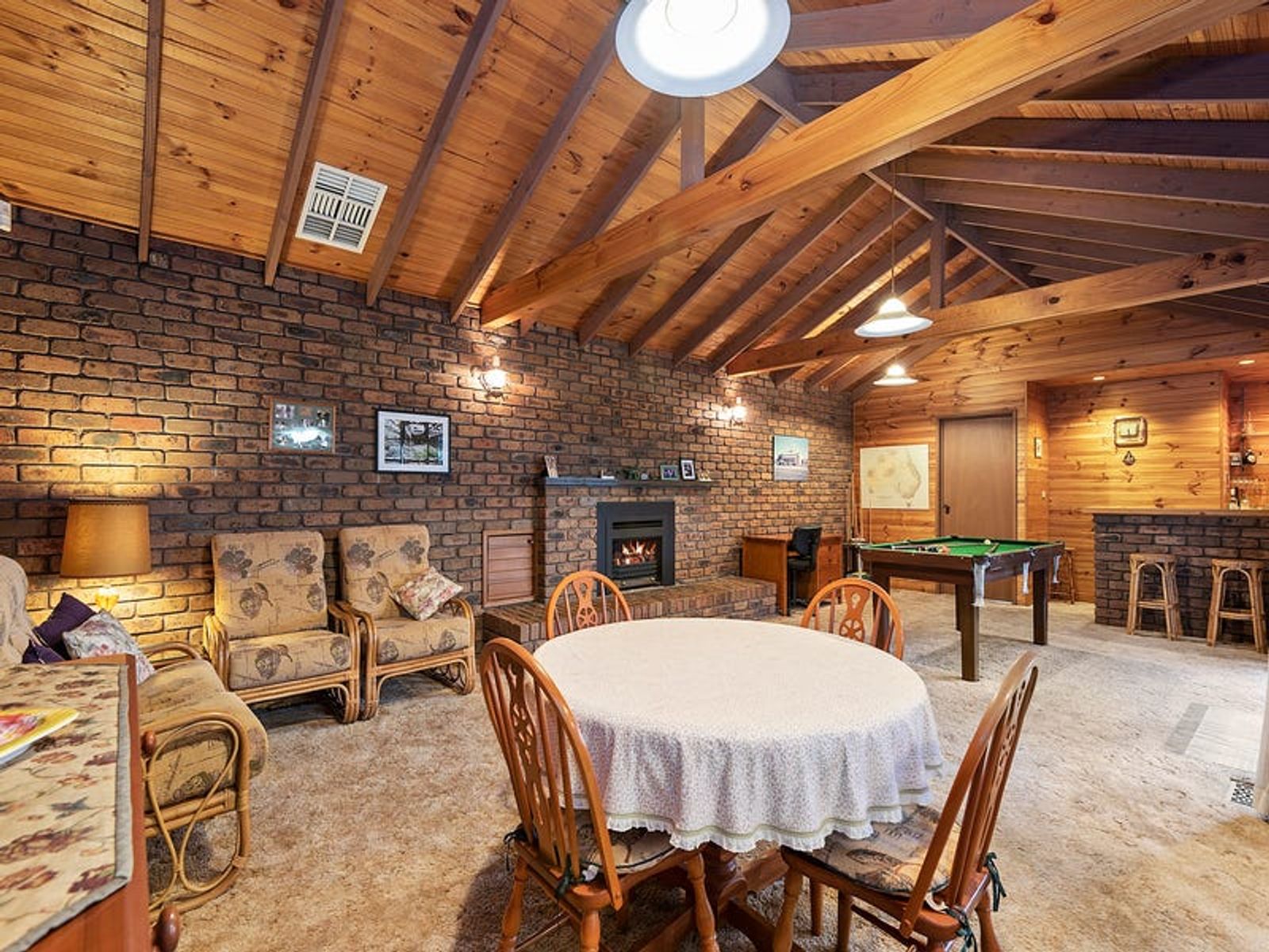 7 Johnson Place, Endeavour Hills, VIC 3802, Endeavour Hills - Thumbnail 2