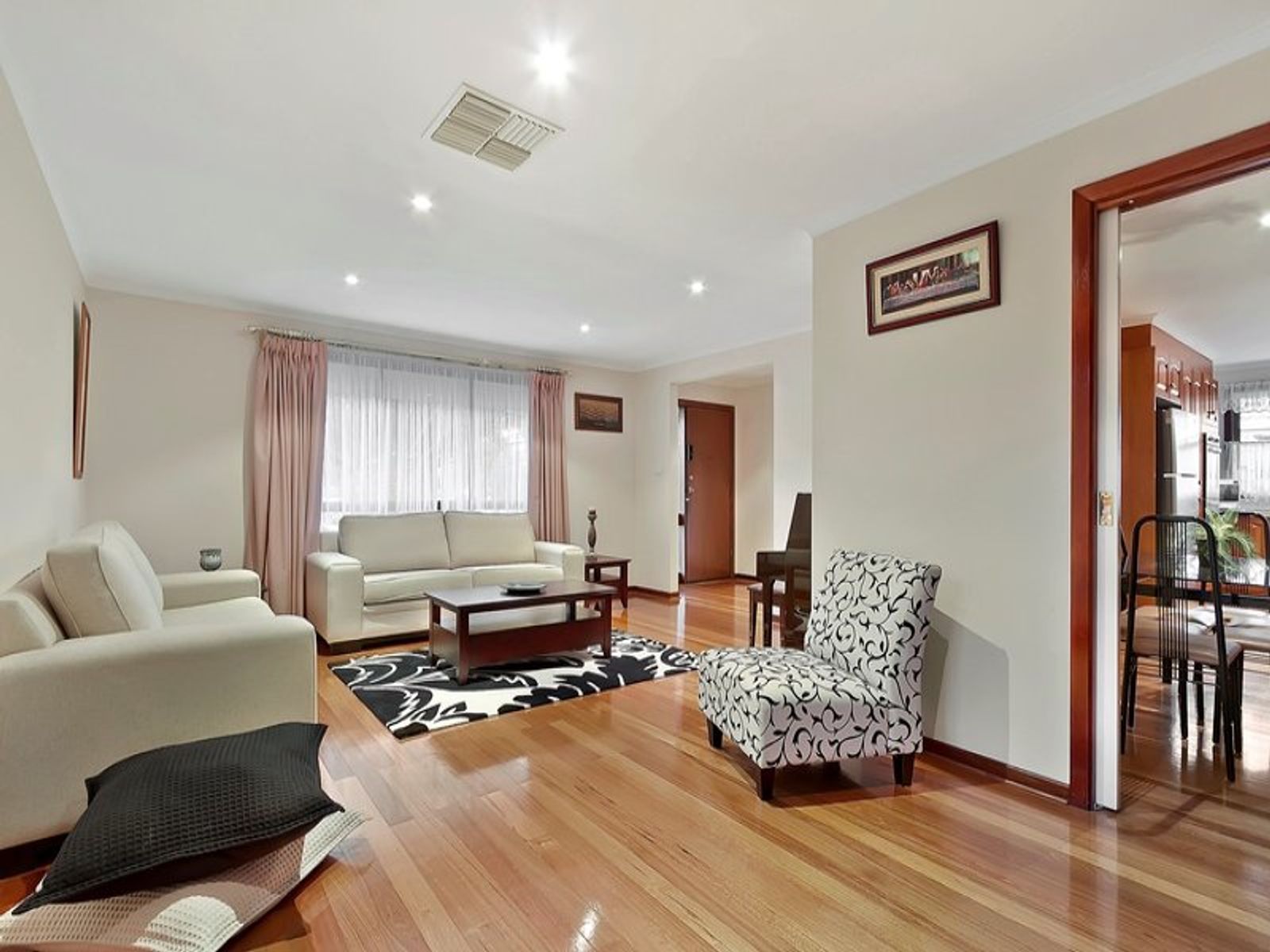 2 Ellsa Close, Keysborough, VIC 3173, Keysborough - Thumbnail 2