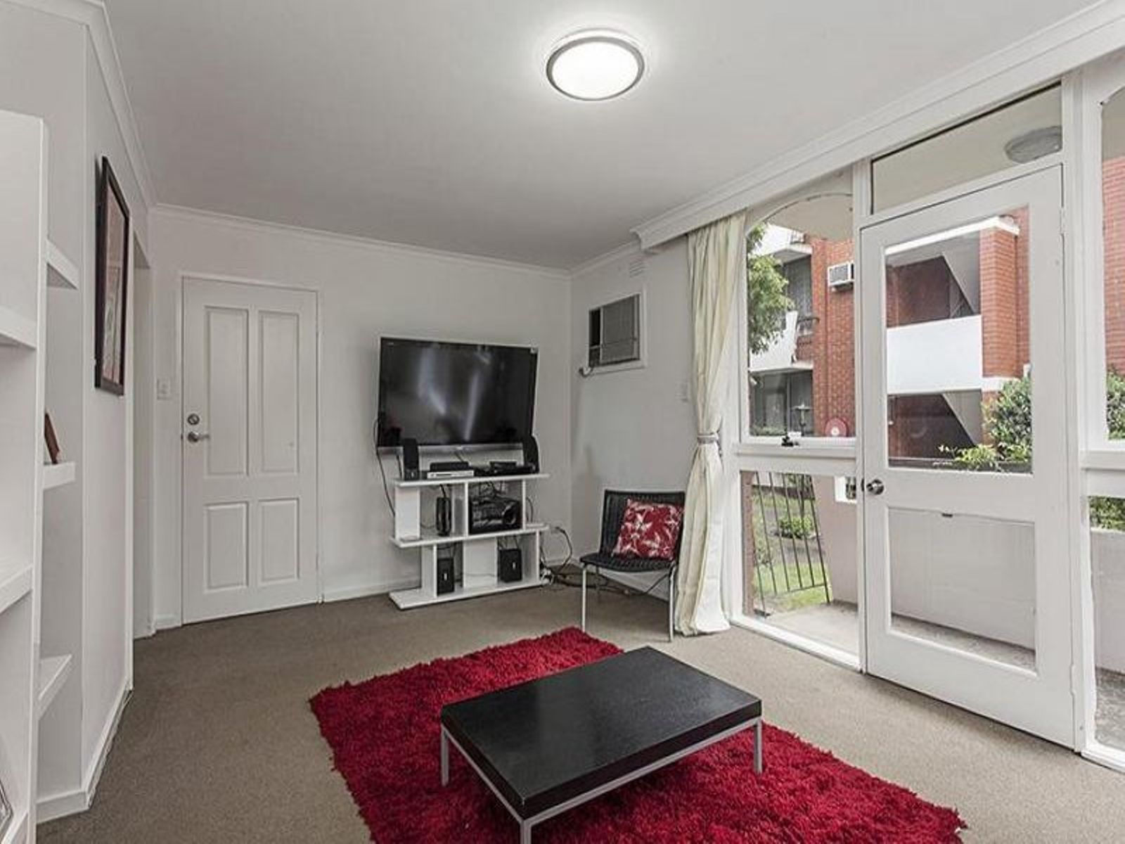 8/18 Taylor Street, Moonee Ponds - Thumbnail 2