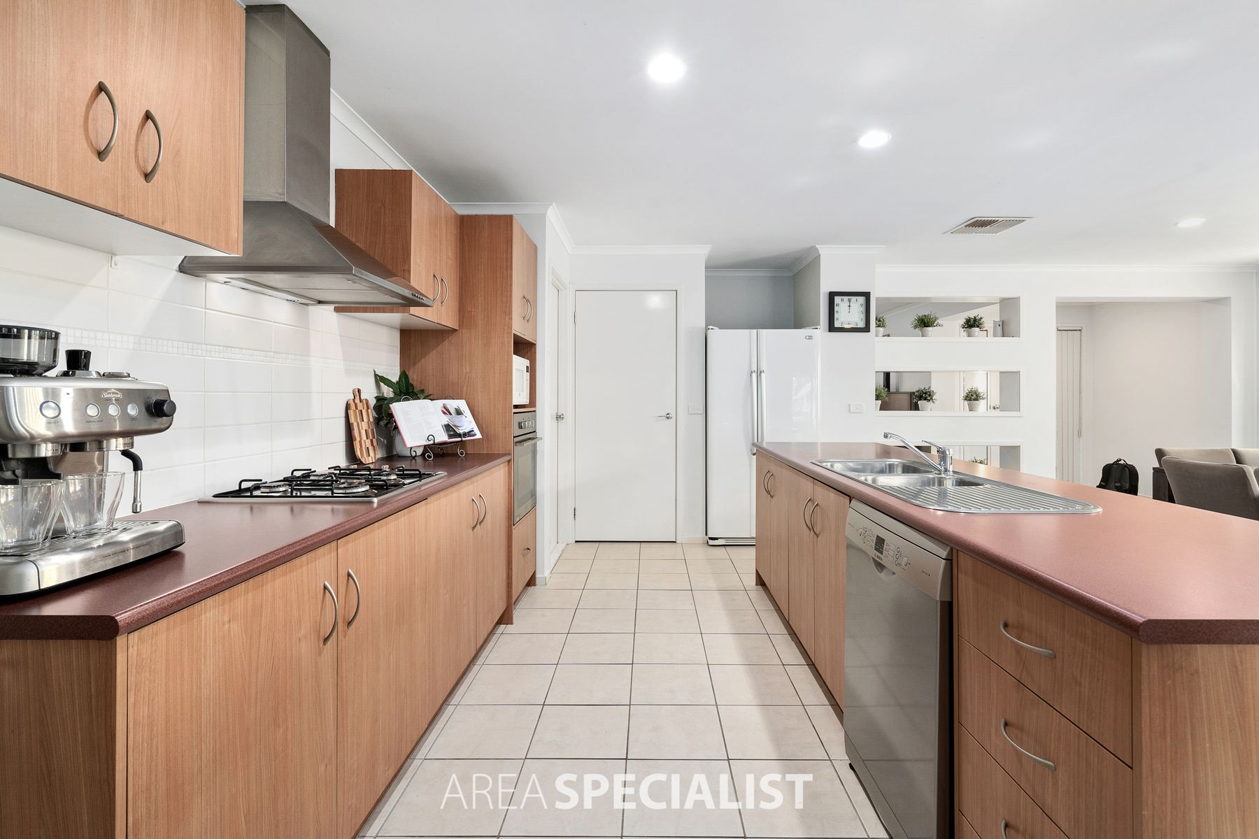 4 Hateley Heath, Cranbourne East, VIC 3977, Cranbourne East - Thumbnail 5