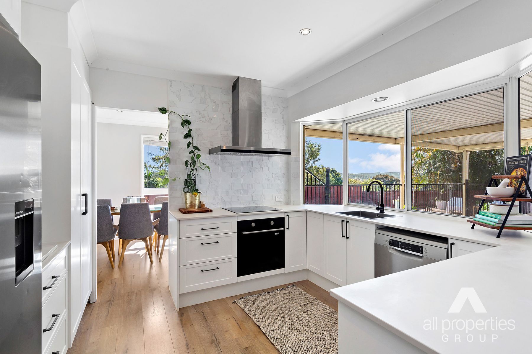 4 Chatfield Street, Edens Landing QLD 4207, Edens Landing - Thumbnail 3