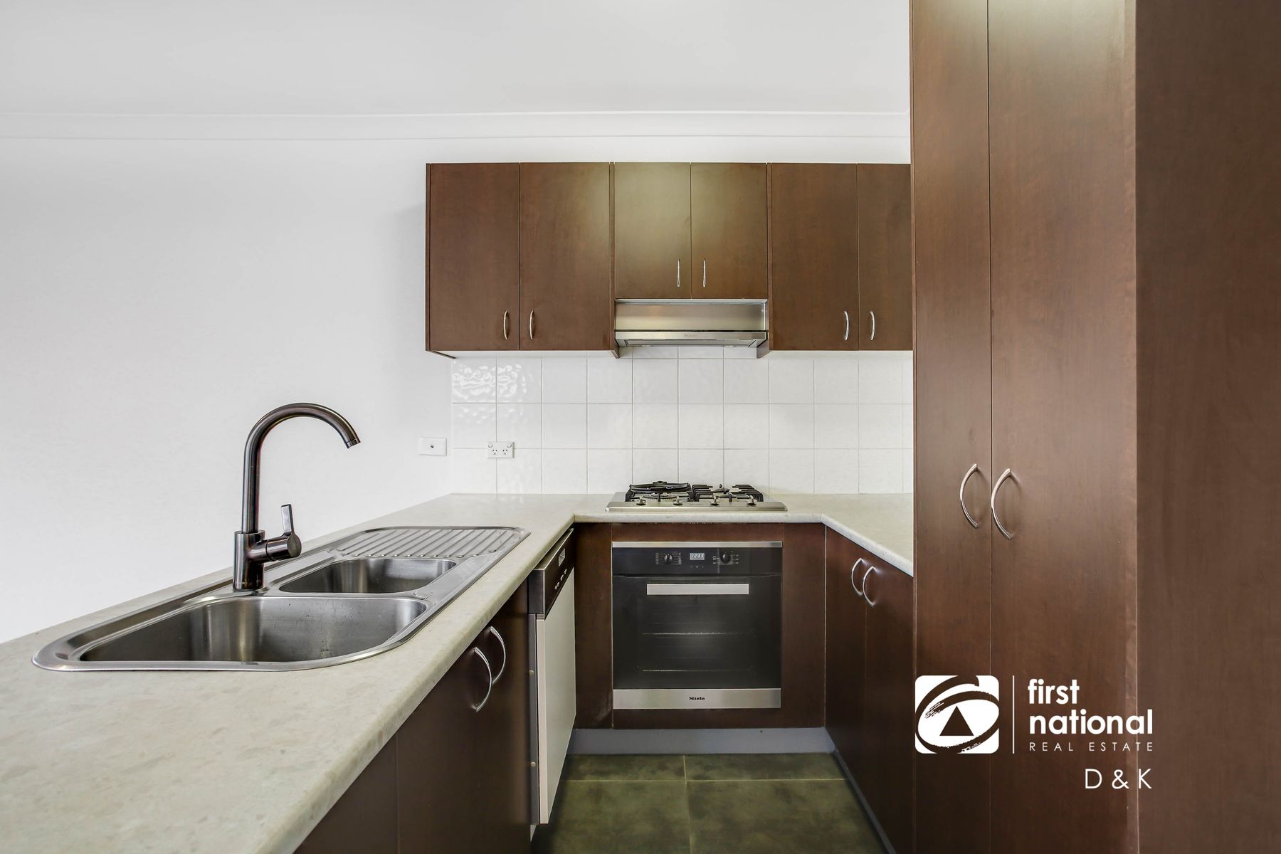 30 Tintern Loop, Hillside VIC 3037, Hillside - Thumbnail 7