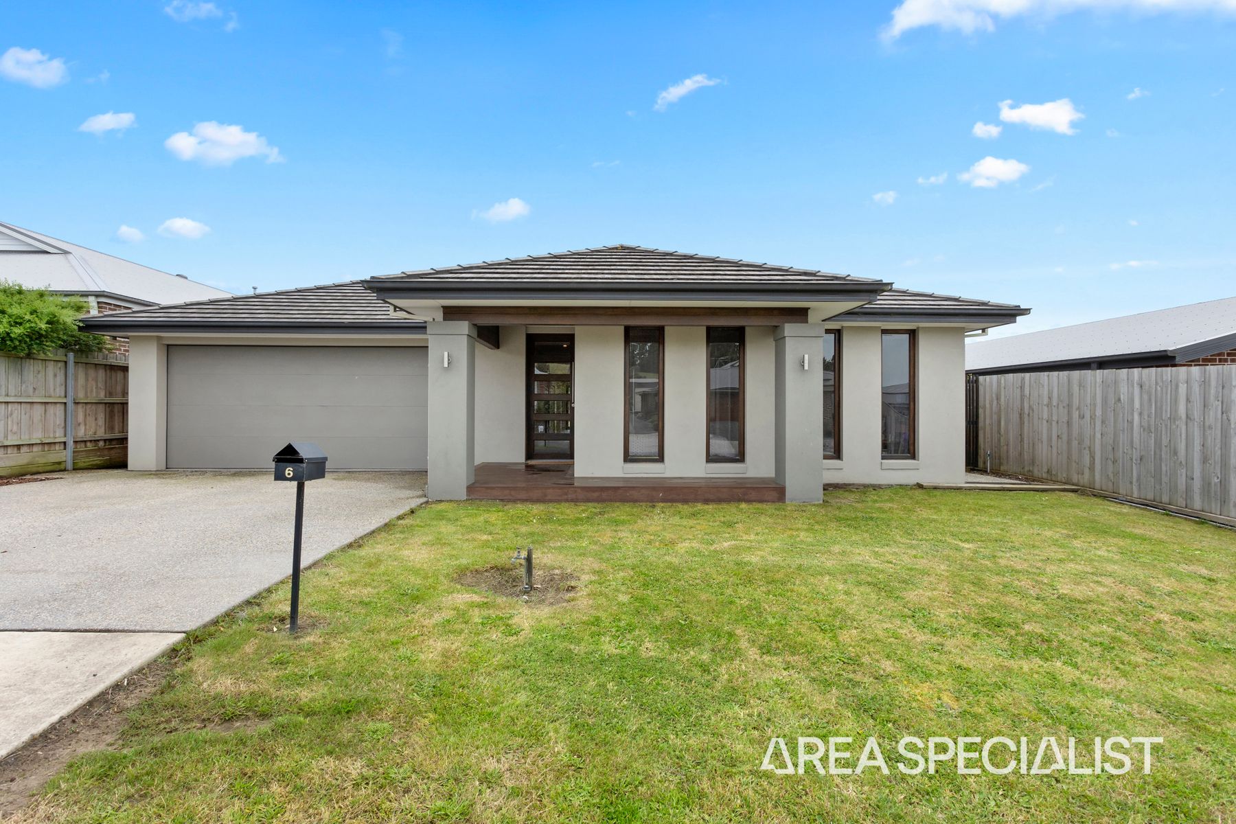 6 Carla Crescent, Korumburra, VIC 3950, Korumburra - Thumbnail 2