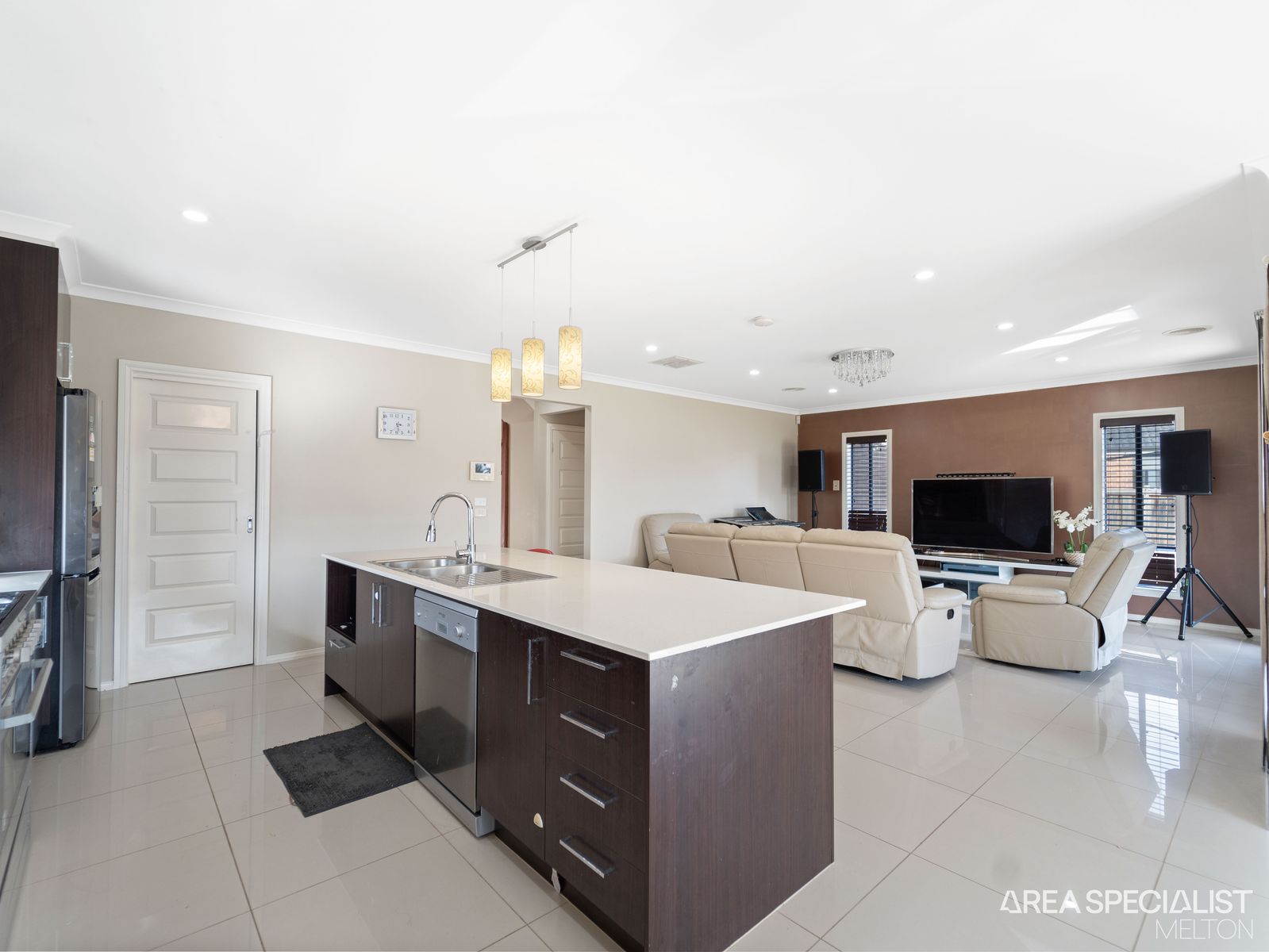5 Edgewood Drive, Harkness, VIC 3337, Harkness - Thumbnail 3