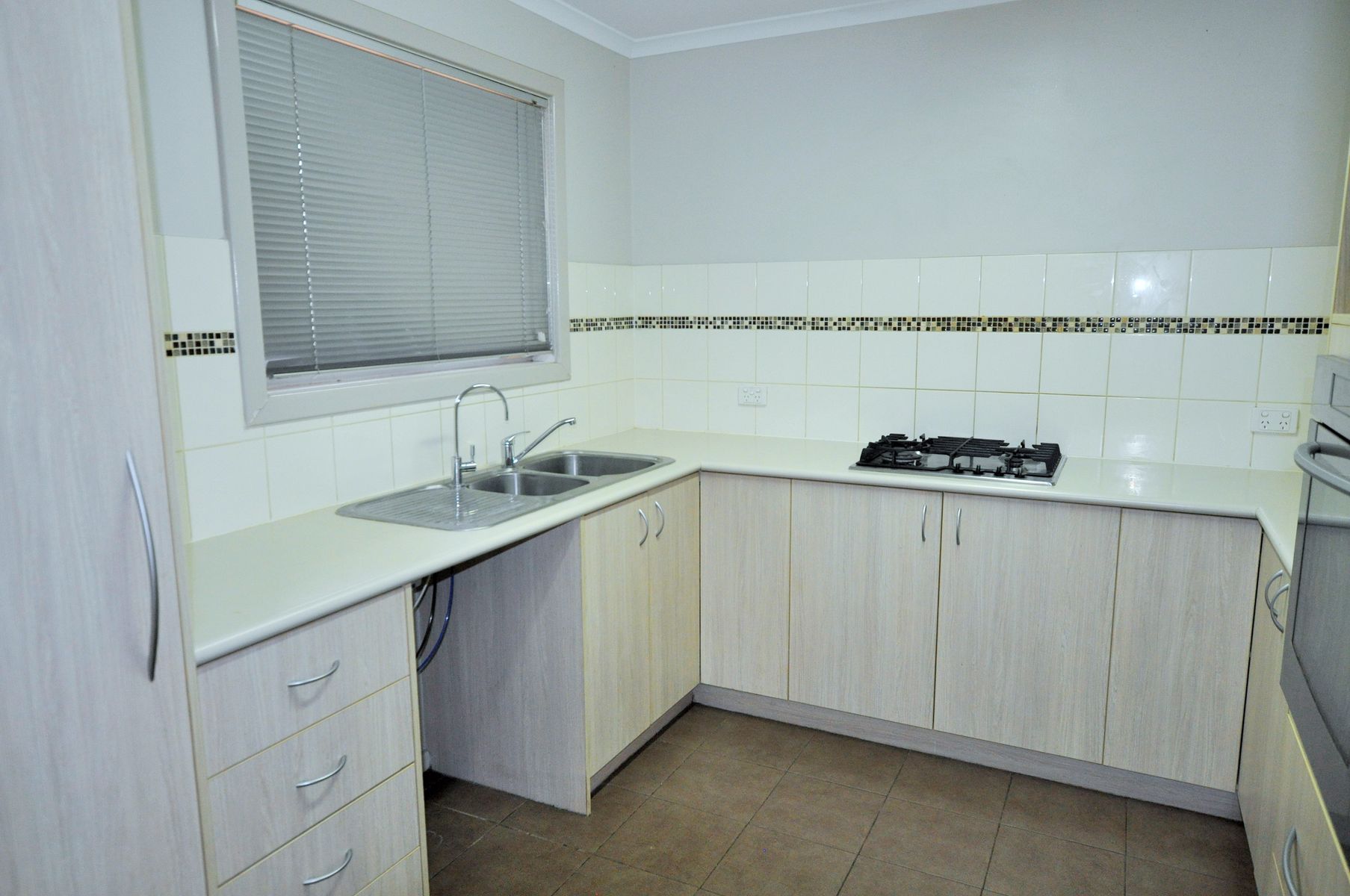 6/10 Dulverton Terrace, South Hedland WA 6722, South Hedland - Thumbnail 2