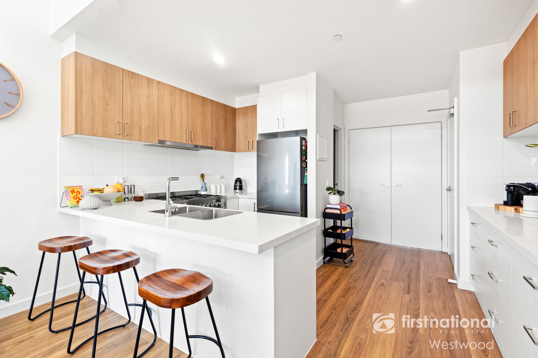 207/26 Salisbury Street, Werribee VIC 3030, Horsley - Thumbnail 2