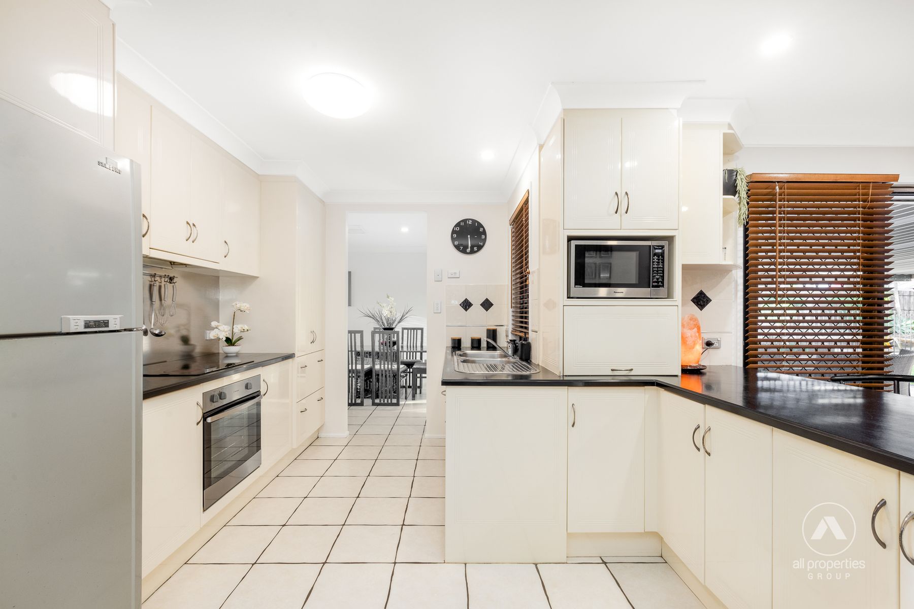 199 Emerald Drive, Regents Park QLD 4118, Regents Park - Thumbnail 3