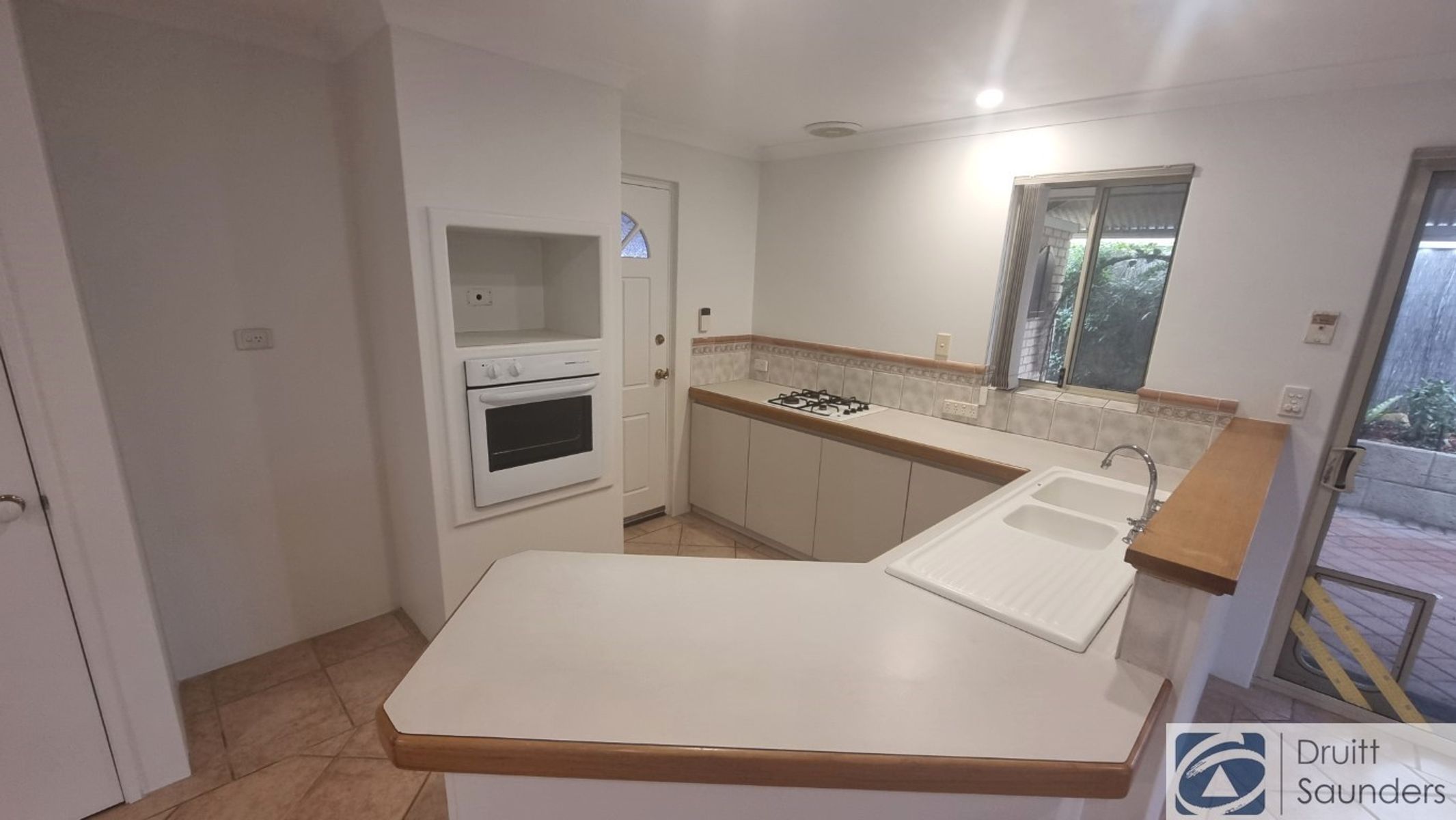 50 Dorneywood Way, Landsdale WA 6065, Landsdale - Thumbnail 4