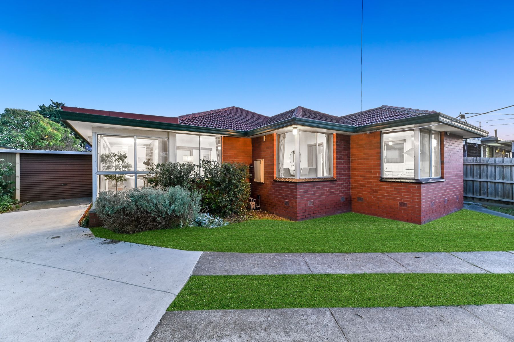 12 Thurbro Drive, Keysborough, VIC 3173, Keysborough - Thumbnail 2