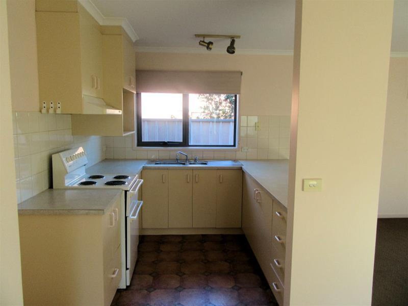 2/18 De Garis Drive, Mildura - Thumbnail 5