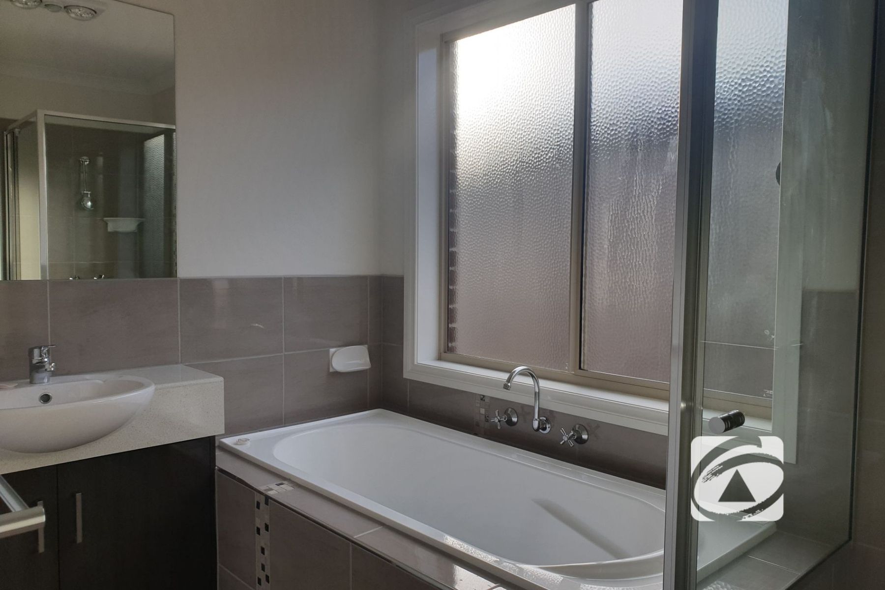 70 Swindale Way, Clyde North VIC 3978, Clyde North - Thumbnail 6