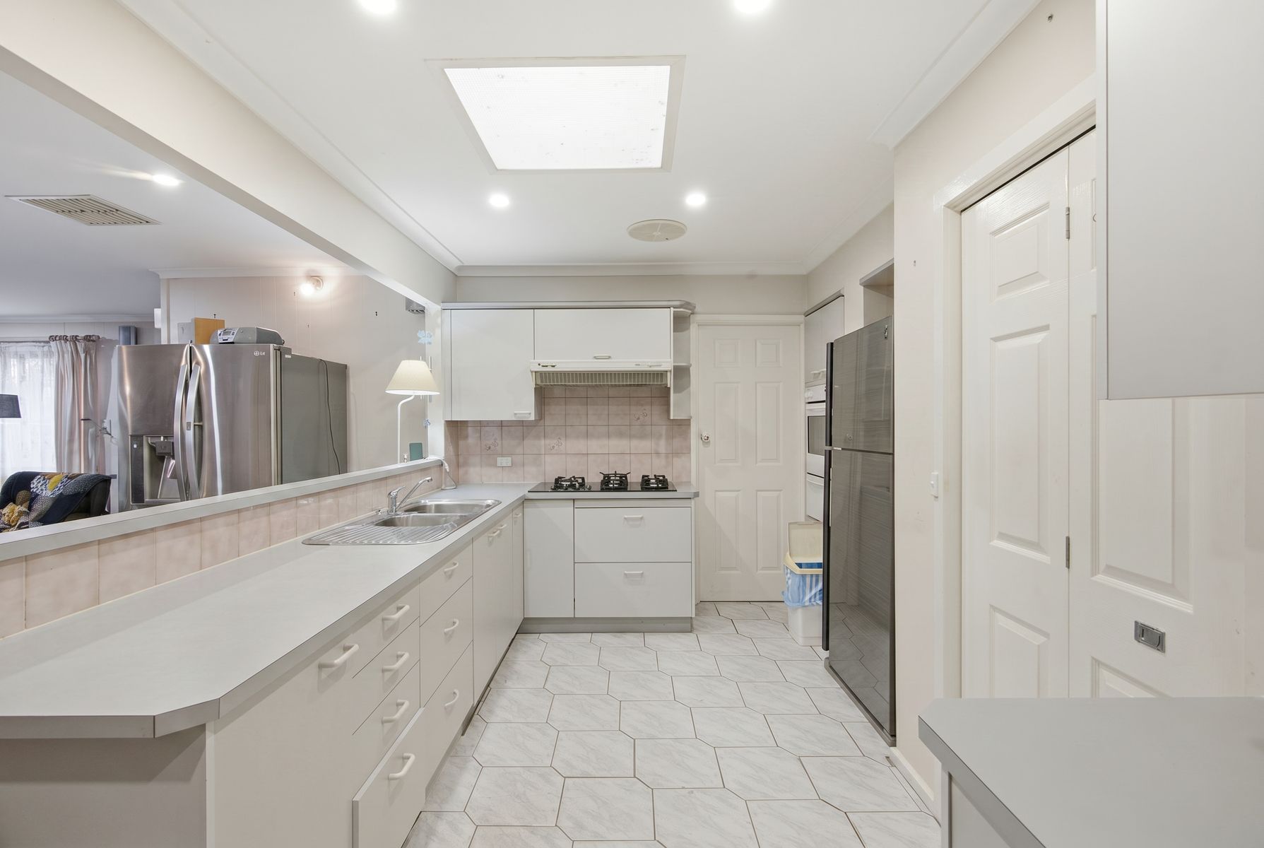 5 Clarence Avenue, Keysborough, Keysborough - Thumbnail 2