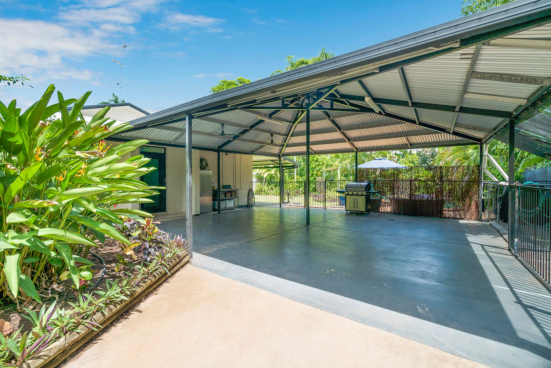 49 Glencoe Crescent, Tiwi NT 0810, Tiwi - Thumbnail 4