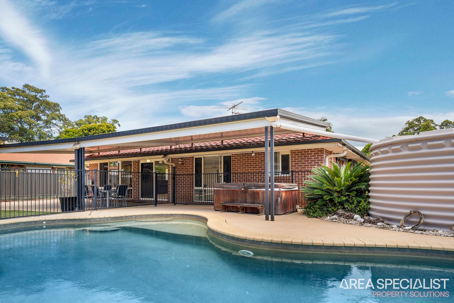 5 Sails Court, Jacobs Well, QLD 4208, Jacobs Well - Thumbnail 2