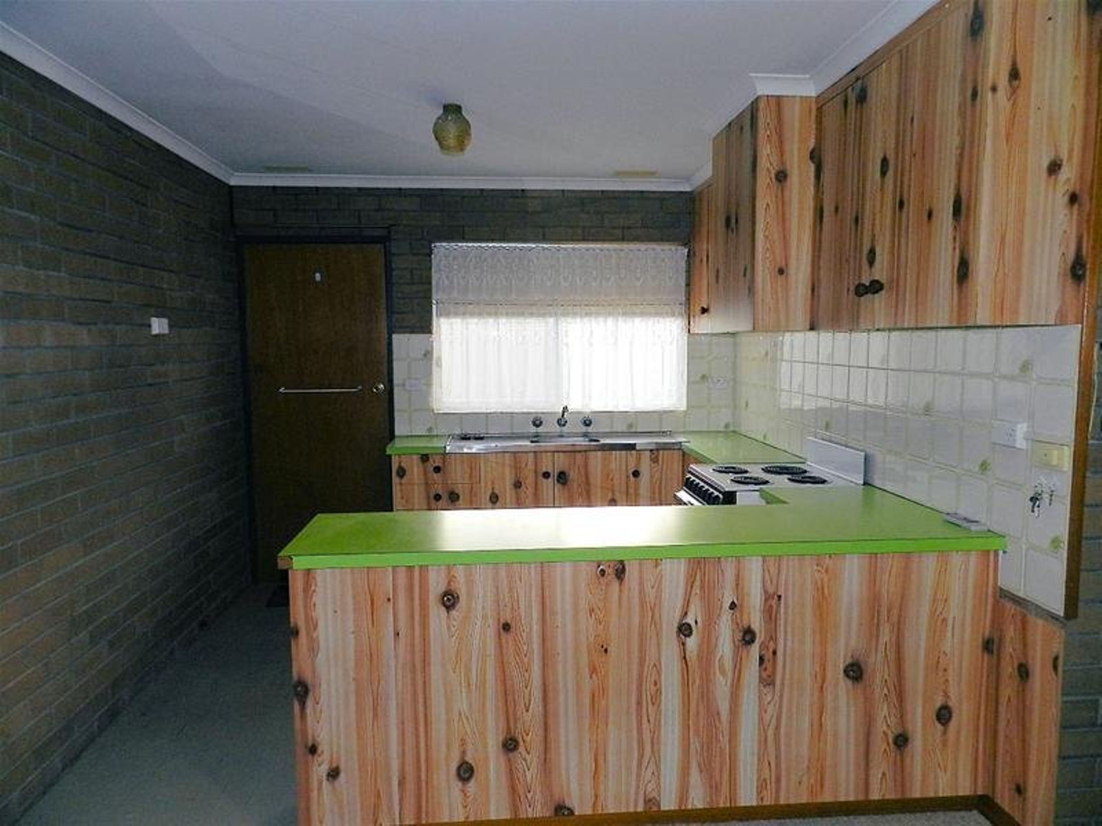 4/34 Cherry Avenue, Mildura - Thumbnail 2
