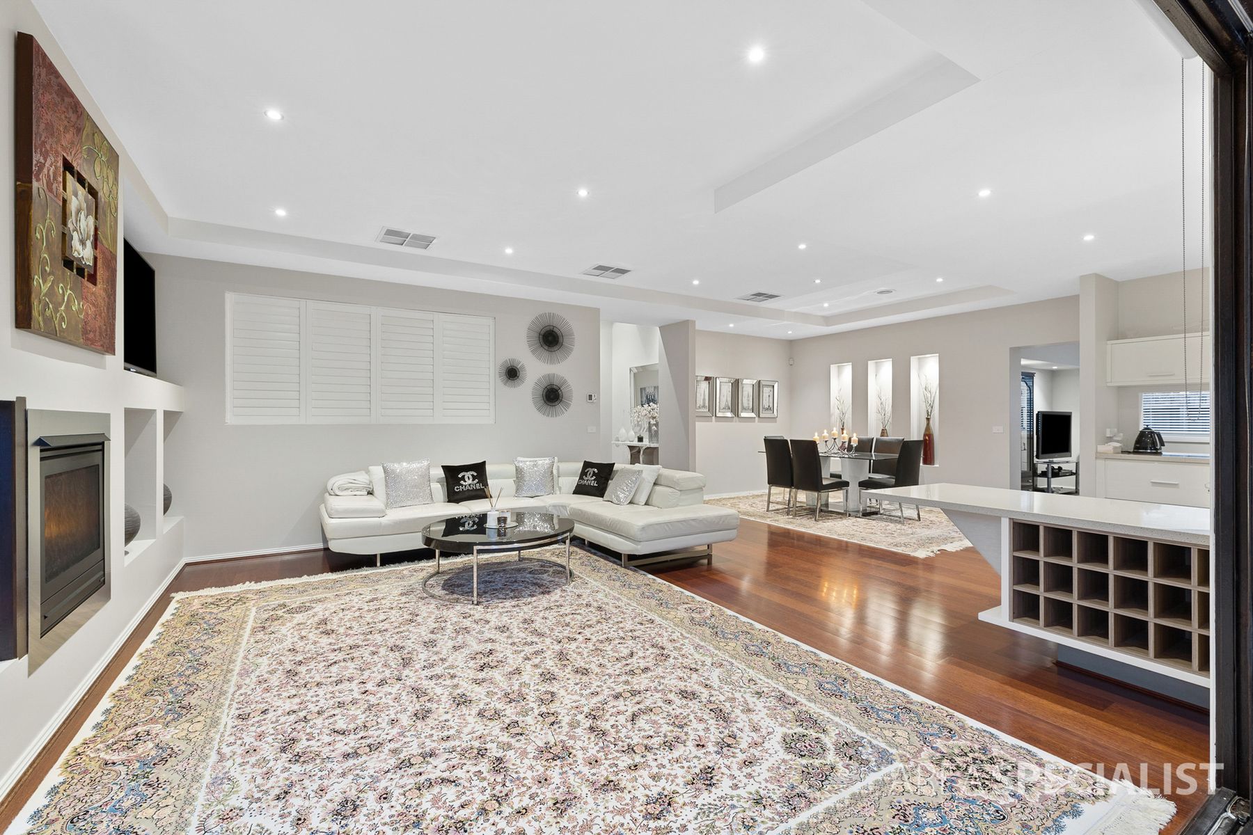 3 Phoenix Avenue, Cranbourne, VIC 3977, Cranbourne - Thumbnail 2