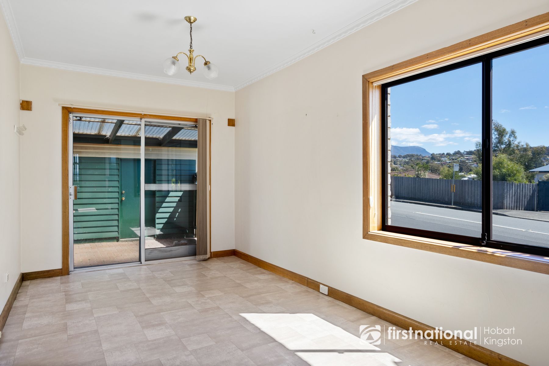 279 Roslyn Avenue, Blackmans Bay TAS 7052, Blackmans Bay - Thumbnail 8