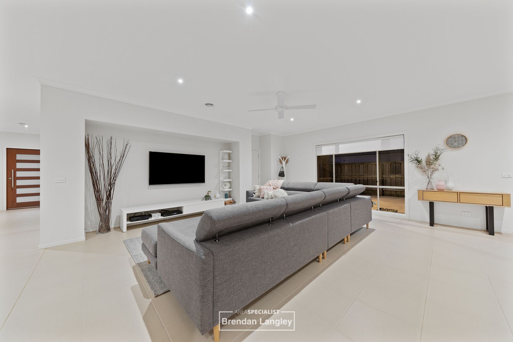 19 Sundew Crescent, Pakenham, VIC 3810, Pakenham - Thumbnail 8