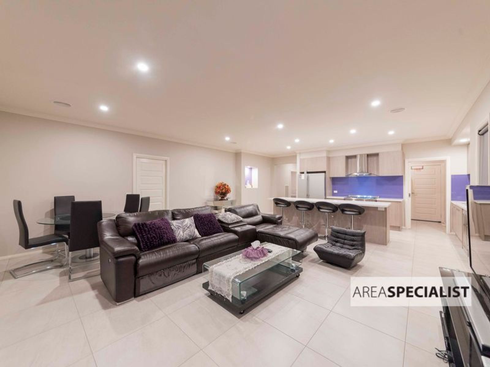101 Everlasting Boulevard, Cranbourne West, VIC 3977, Cranbourne West - Thumbnail 6