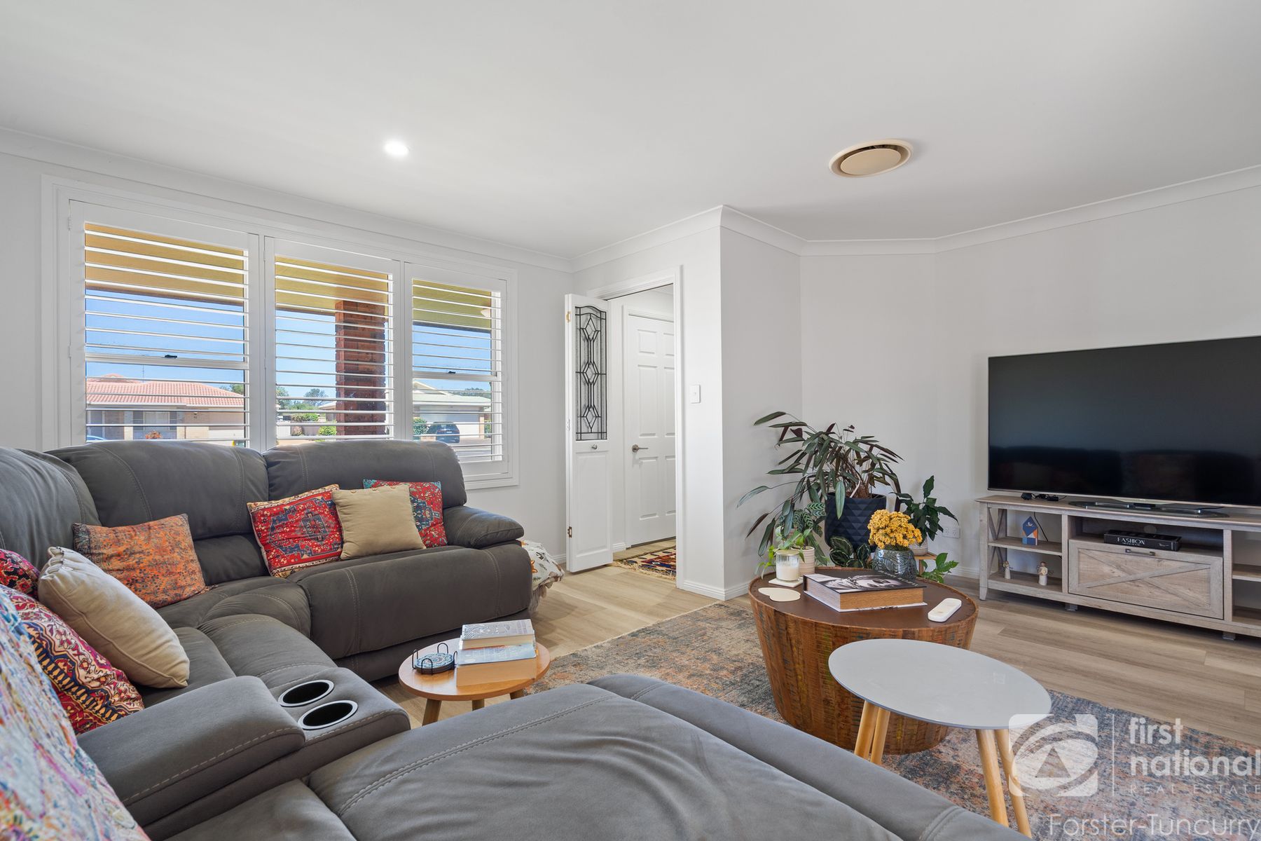 32 Pacific Parade, Tuncurry NSW 2428, Tuncurry - Thumbnail 4