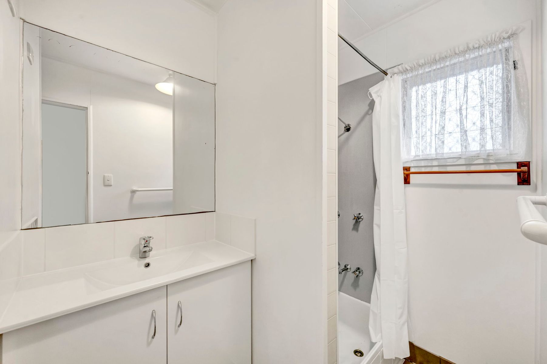 18 SPICELEY CRESCENT, Heatley, QLD 4814, Qld - Thumbnail 8