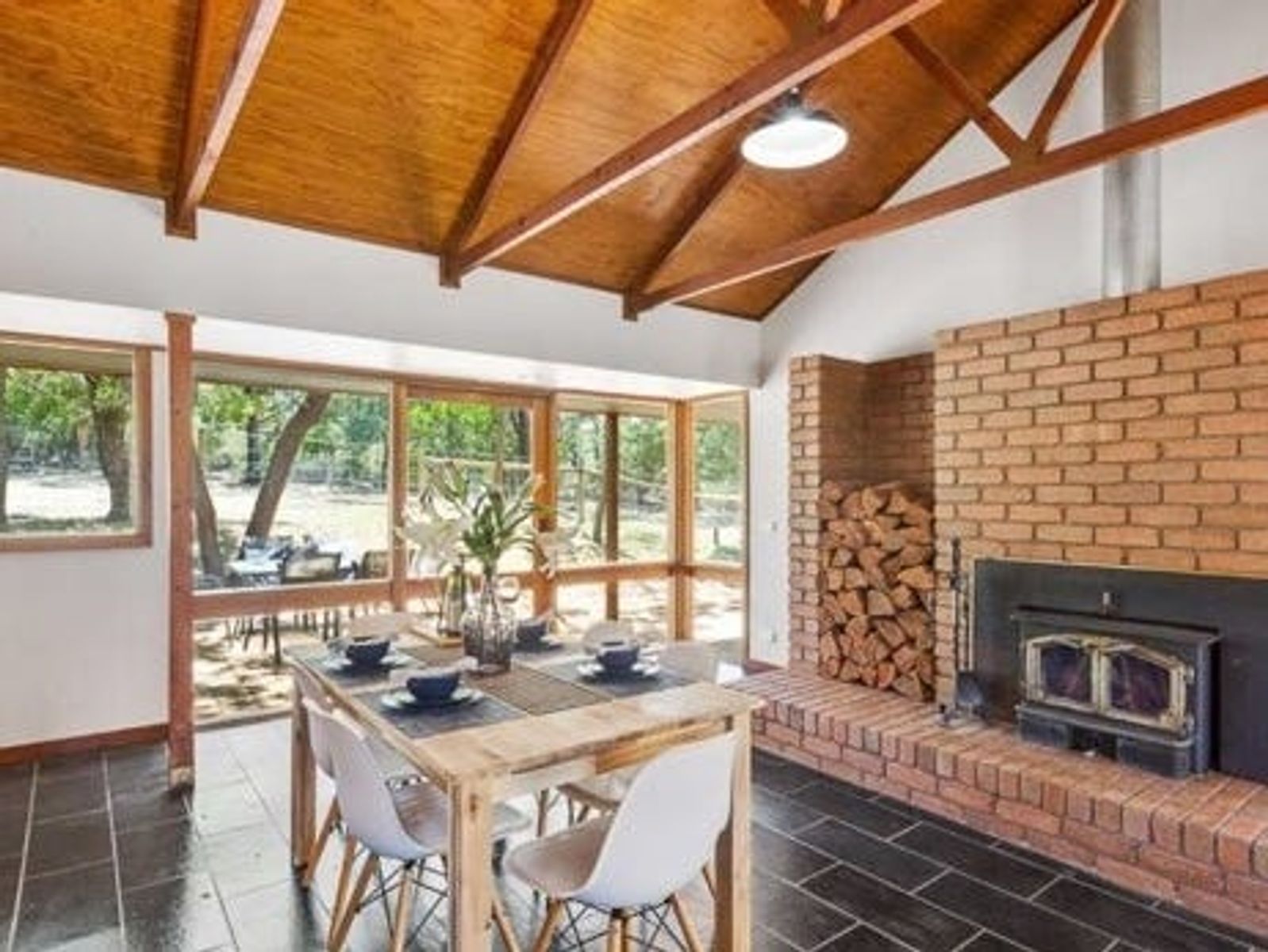 35 Hastings Road, Greendale VIC 3341, Greendale - Thumbnail 5