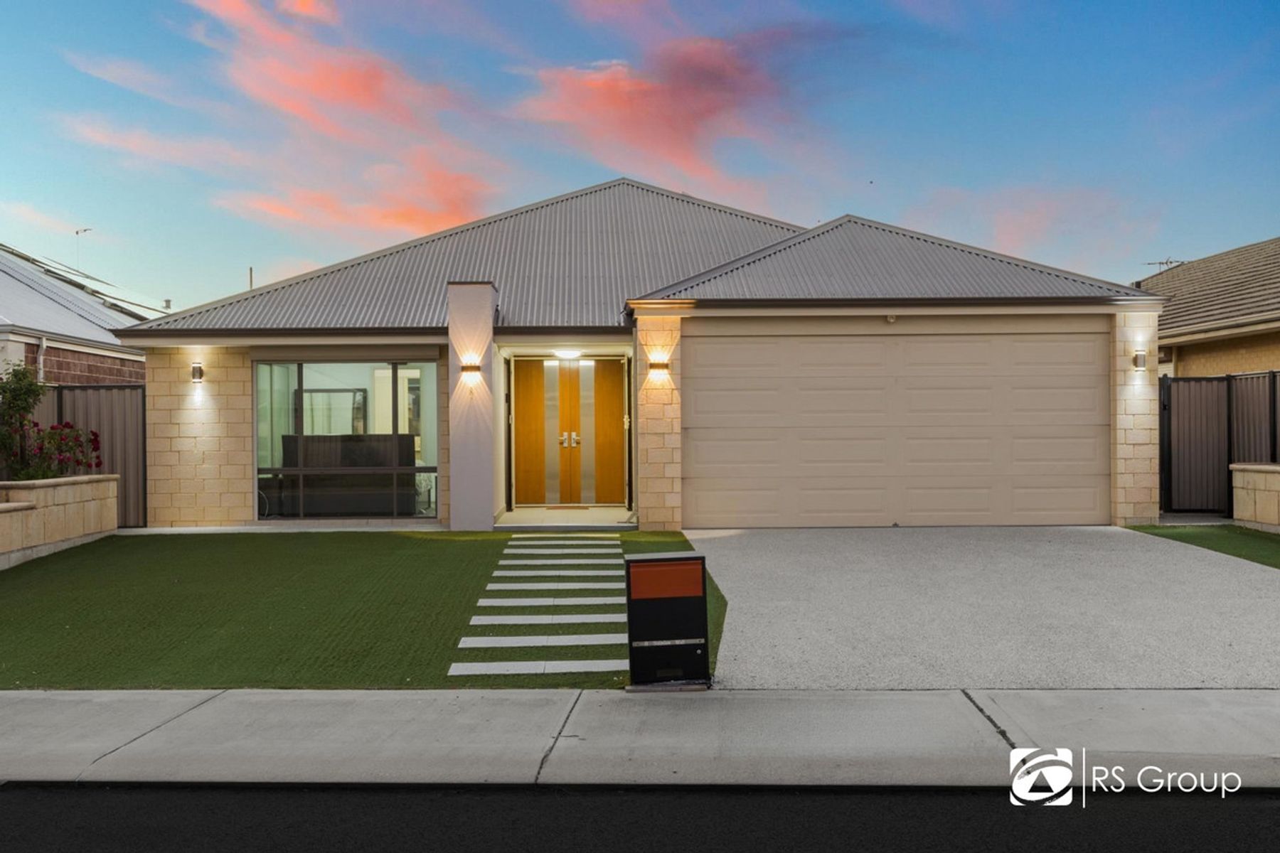 8 Solingen Way, Piara Waters WA 6112, Piara Waters - Image 1