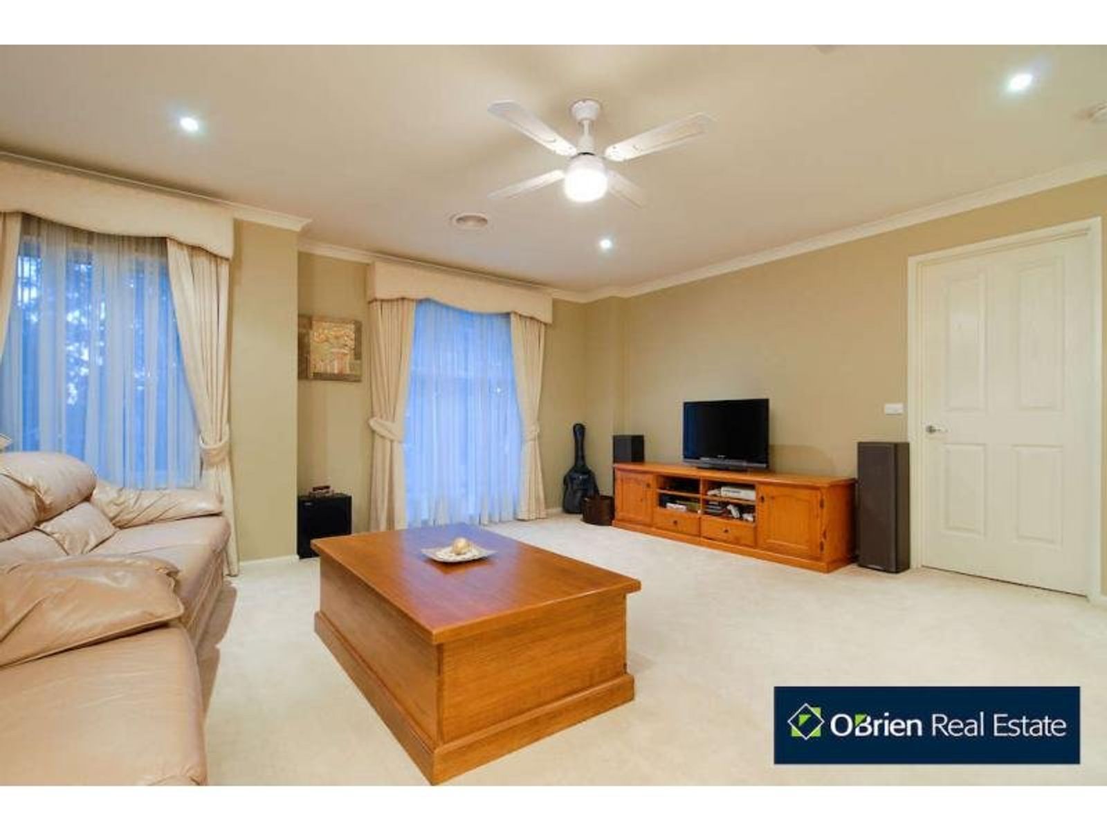 33 St Ives Drive, Narre Warren South, VIC 3805, Narre Warren South - Thumbnail 5