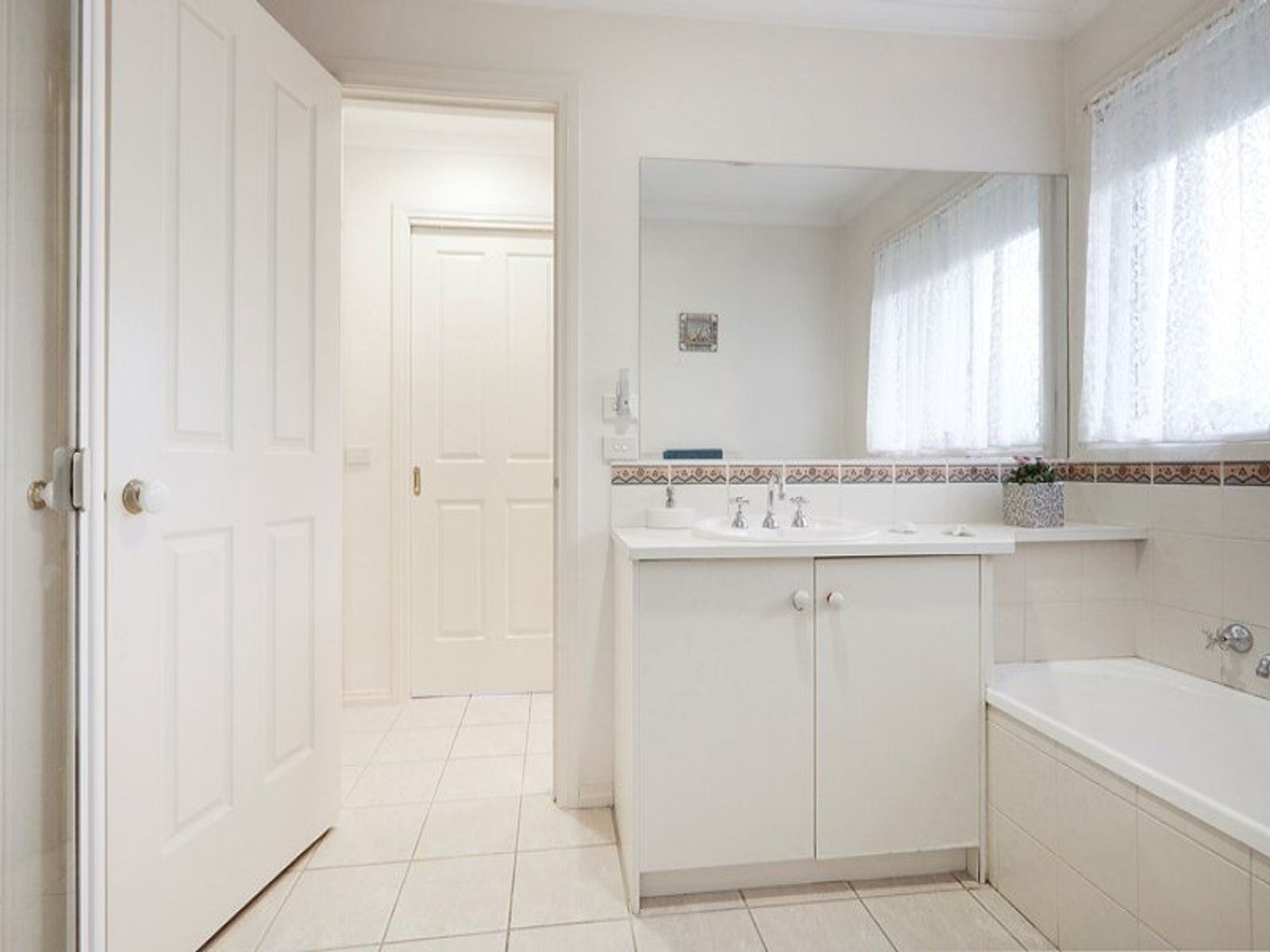 1 Blue Gum Court, Chelsea, VIC 3196, Chelsea - Thumbnail 8